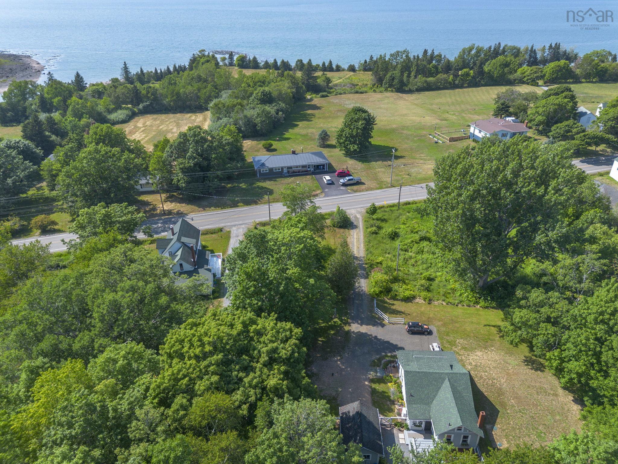 $320,000.00: 772 Highway 1, Deep Brook