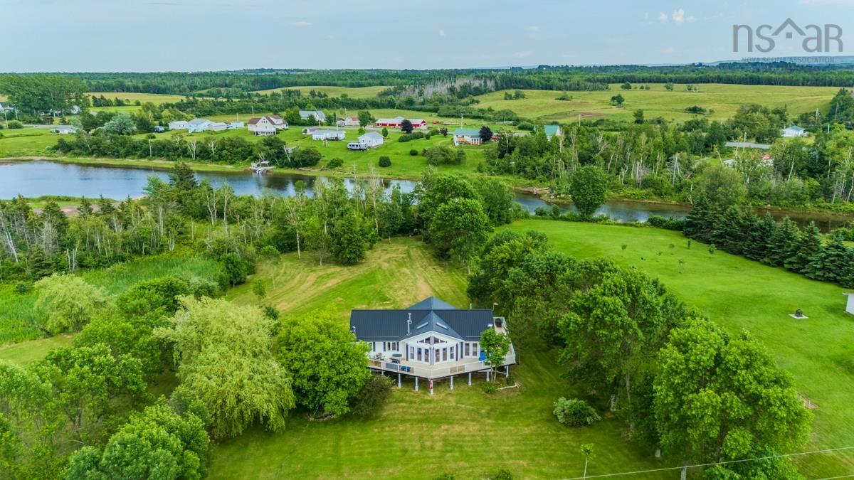 $819,900.00: 60 Semple Creek Road, Brule