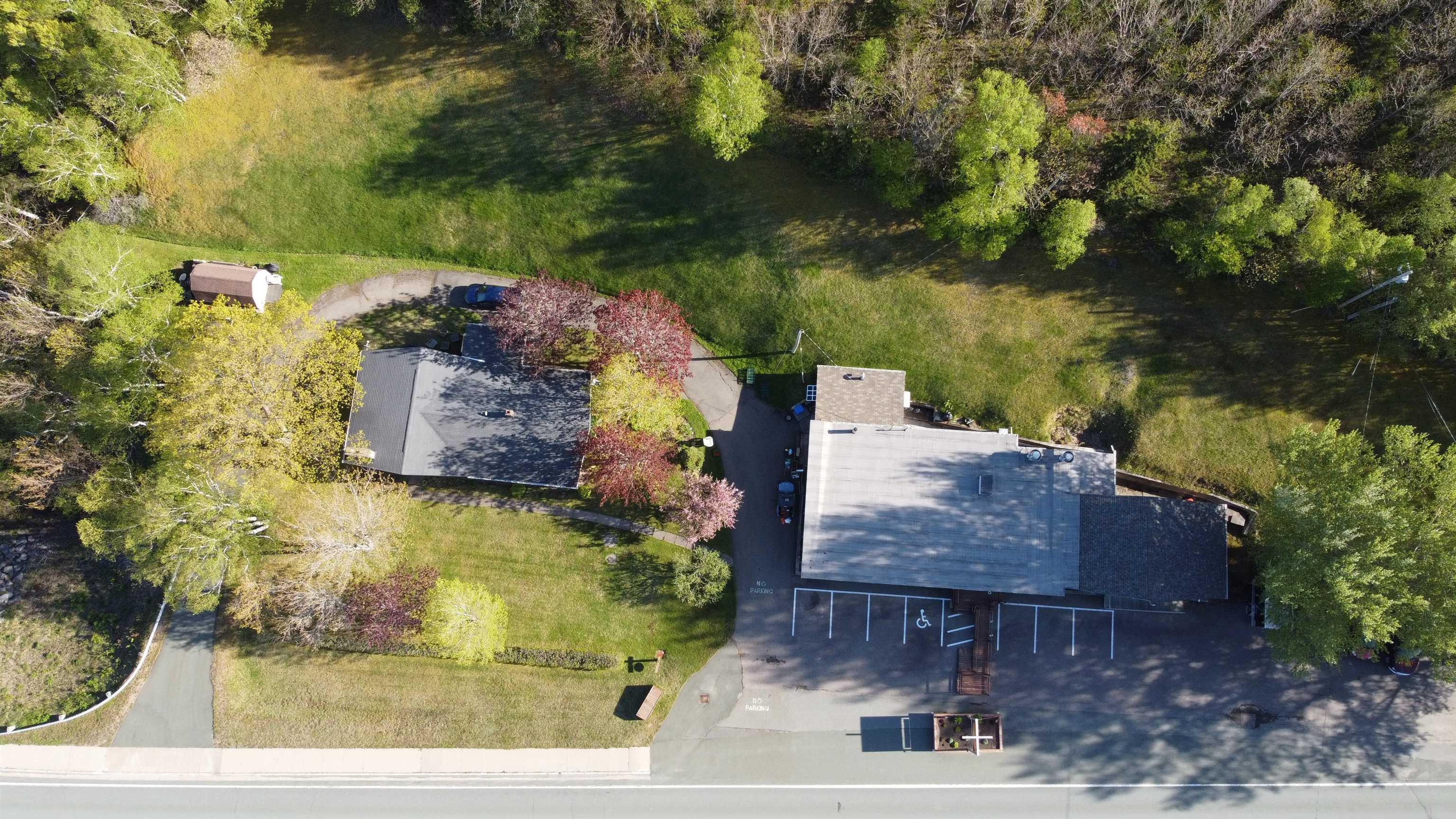 $1,895,000.00: 16537 Cabot Trail Road, Chéticamp