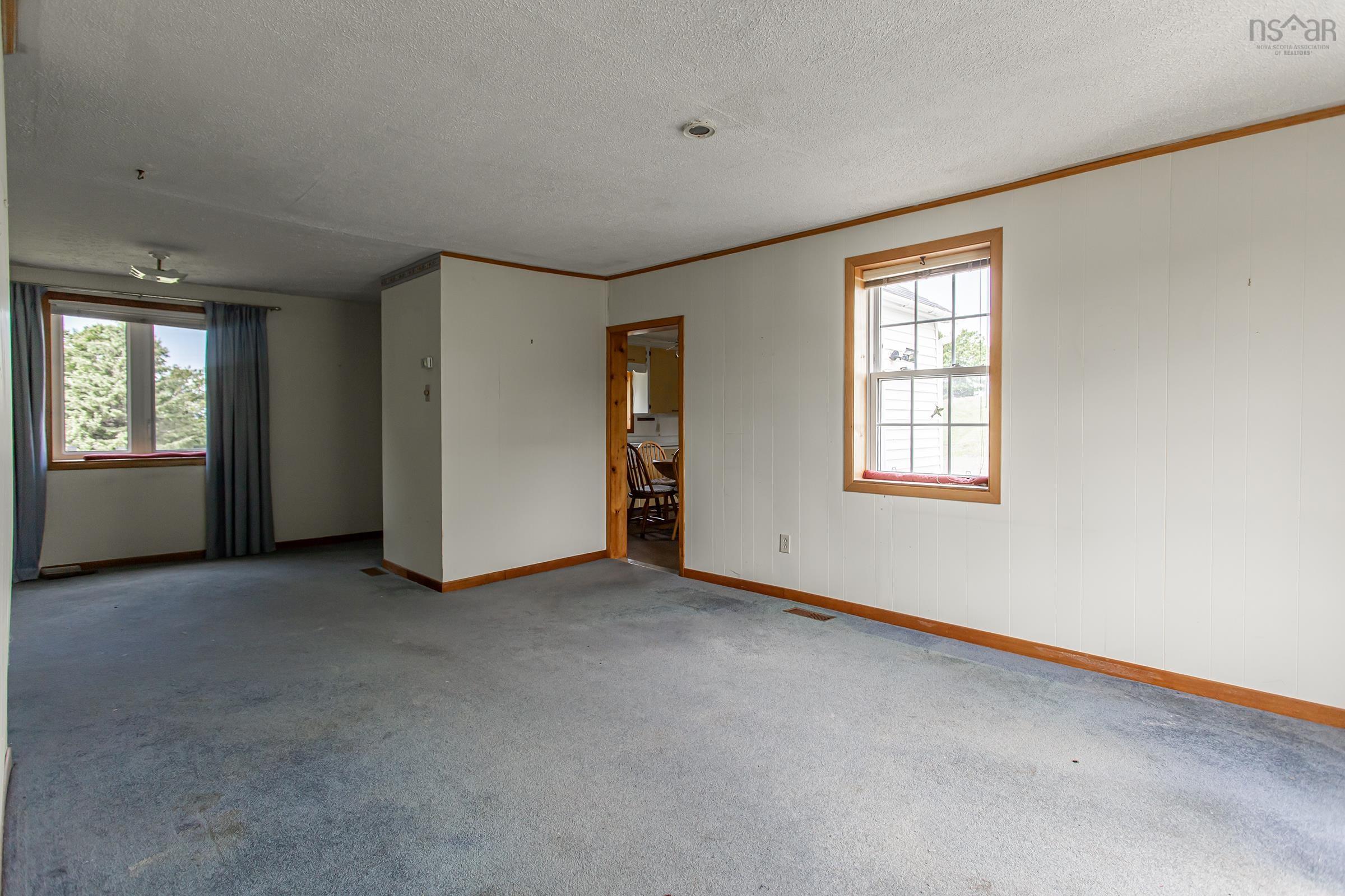 $249,900.00: 8239 Shore Road W, Hampton