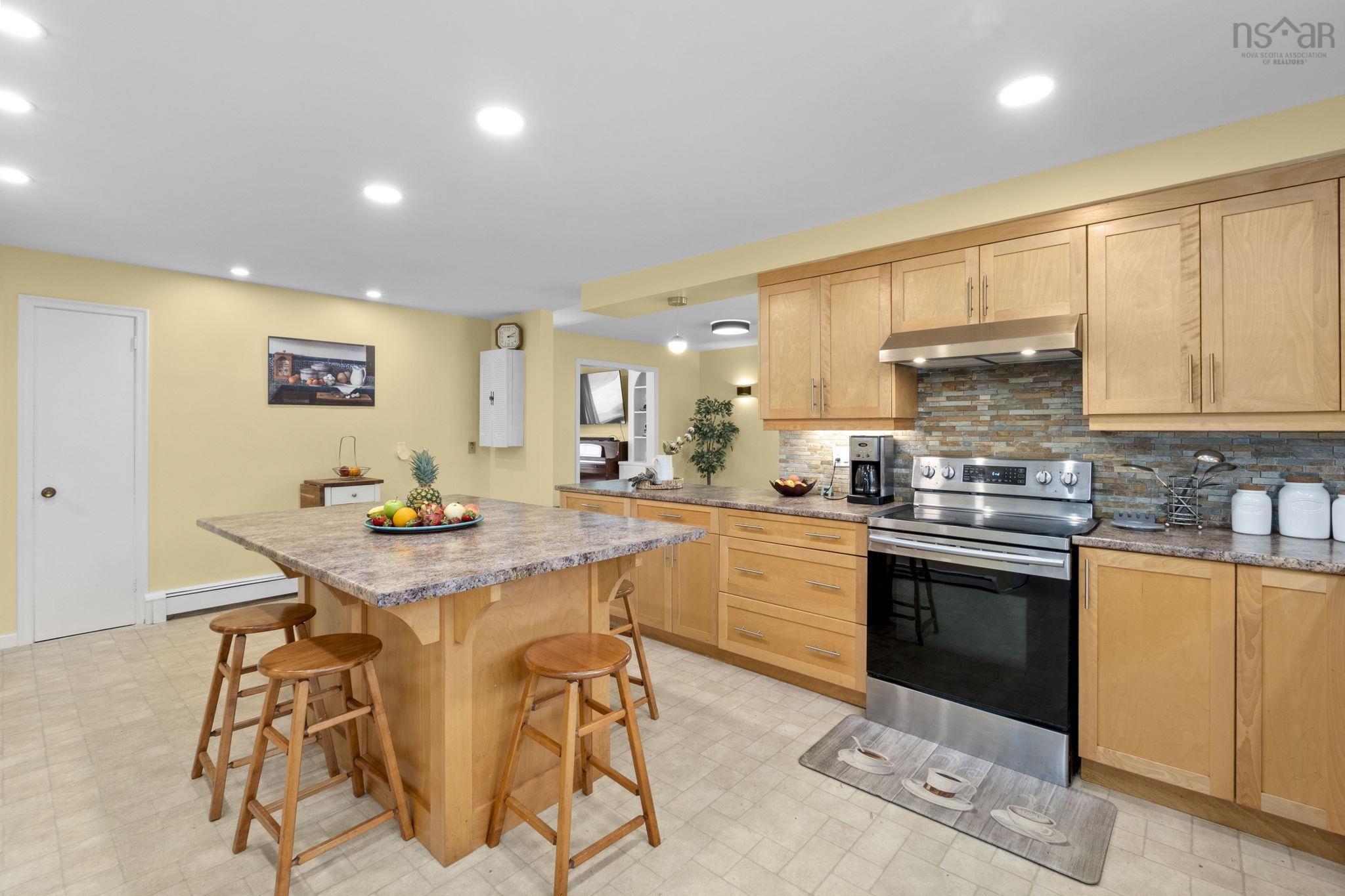 22 Northcliffe Lane, Clayton Park, NS (MLS 202617266)