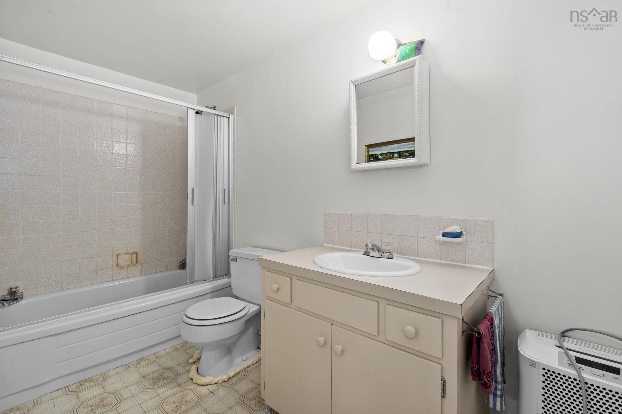 22 Northcliffe Lane, Clayton Park, NS (MLS 202617266)