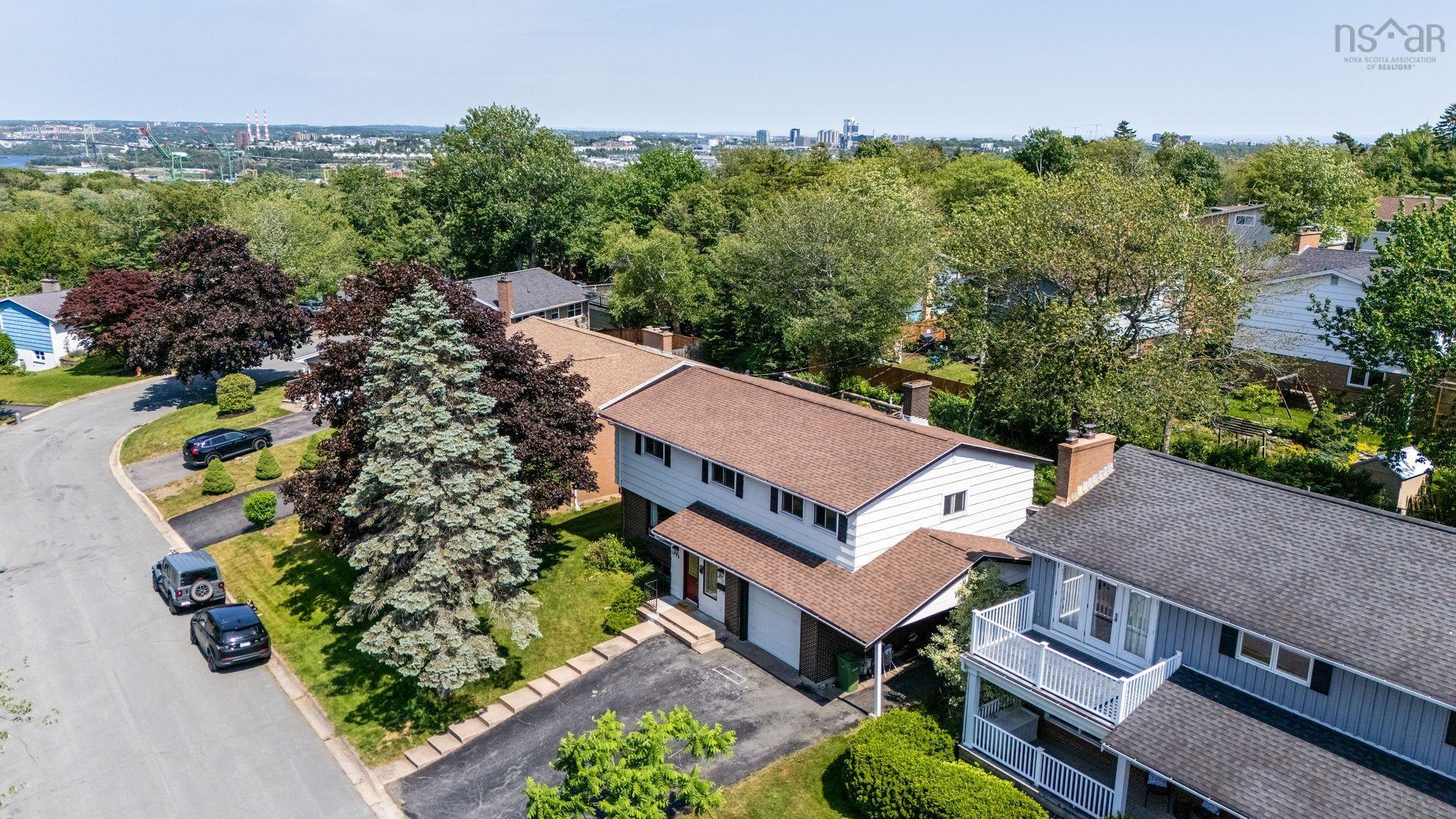 22 Northcliffe Lane, Clayton Park, NS (MLS 202617266)
