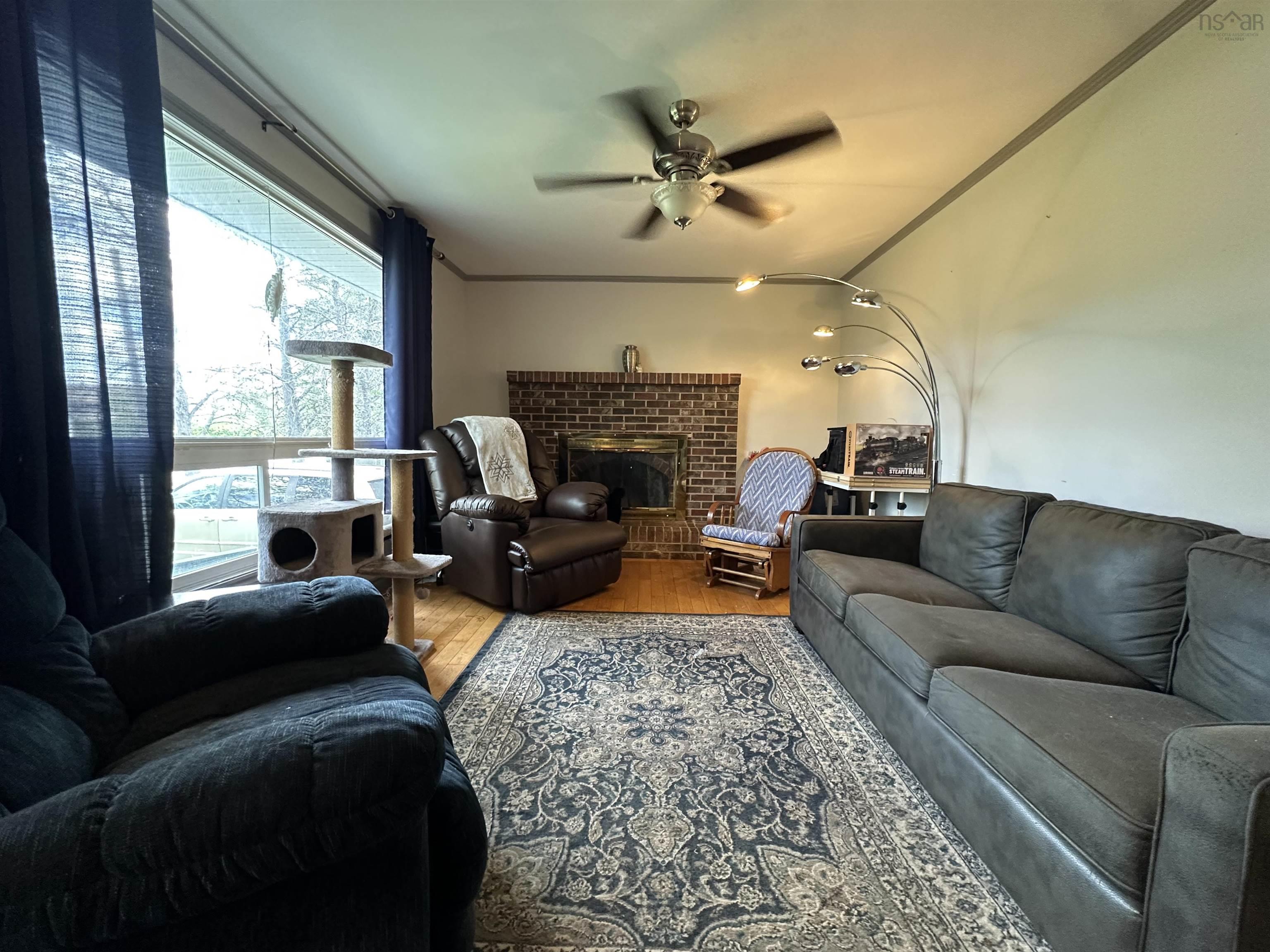 $429,900.00: 144 Highway 277, Lantz