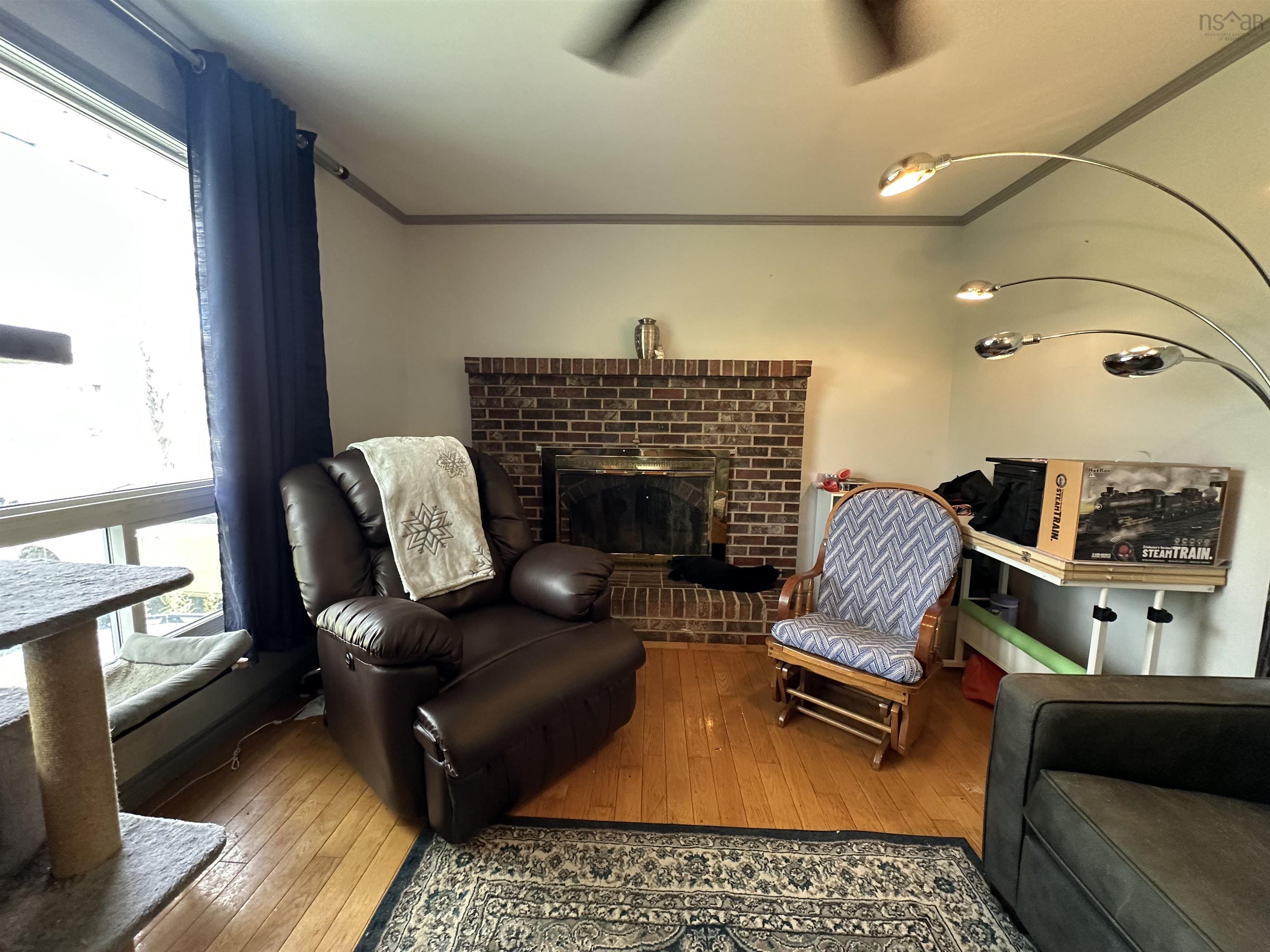 $429,900.00: 144 Highway 277, Lantz