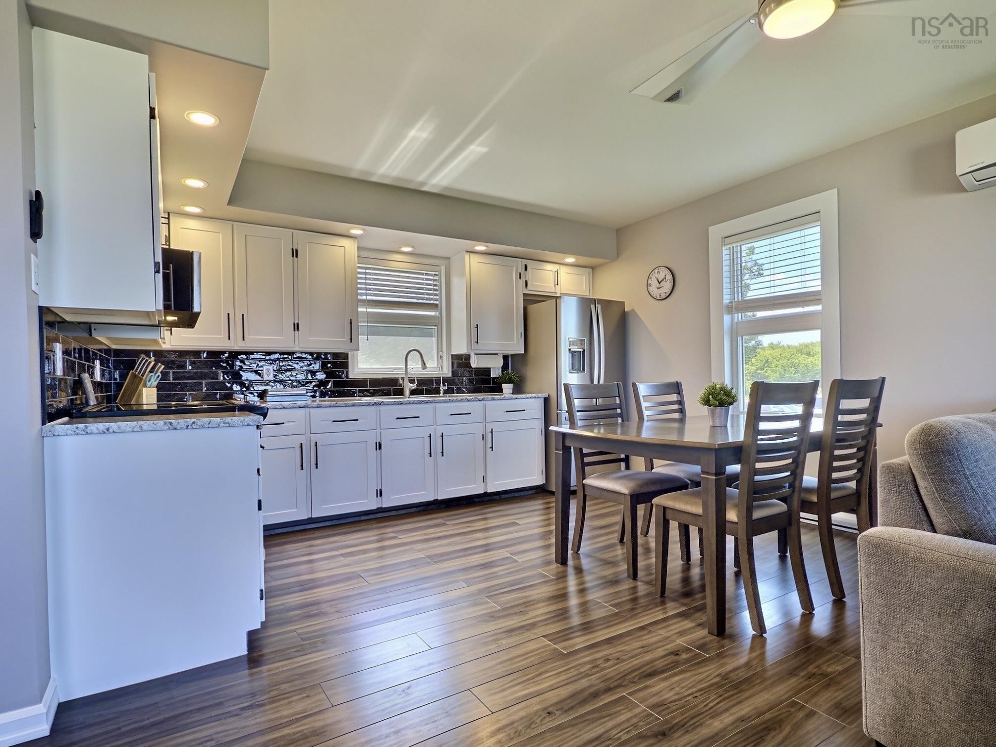 $299,000.00: 23 CHEMIN VENETTE ROAD, Chéticamp