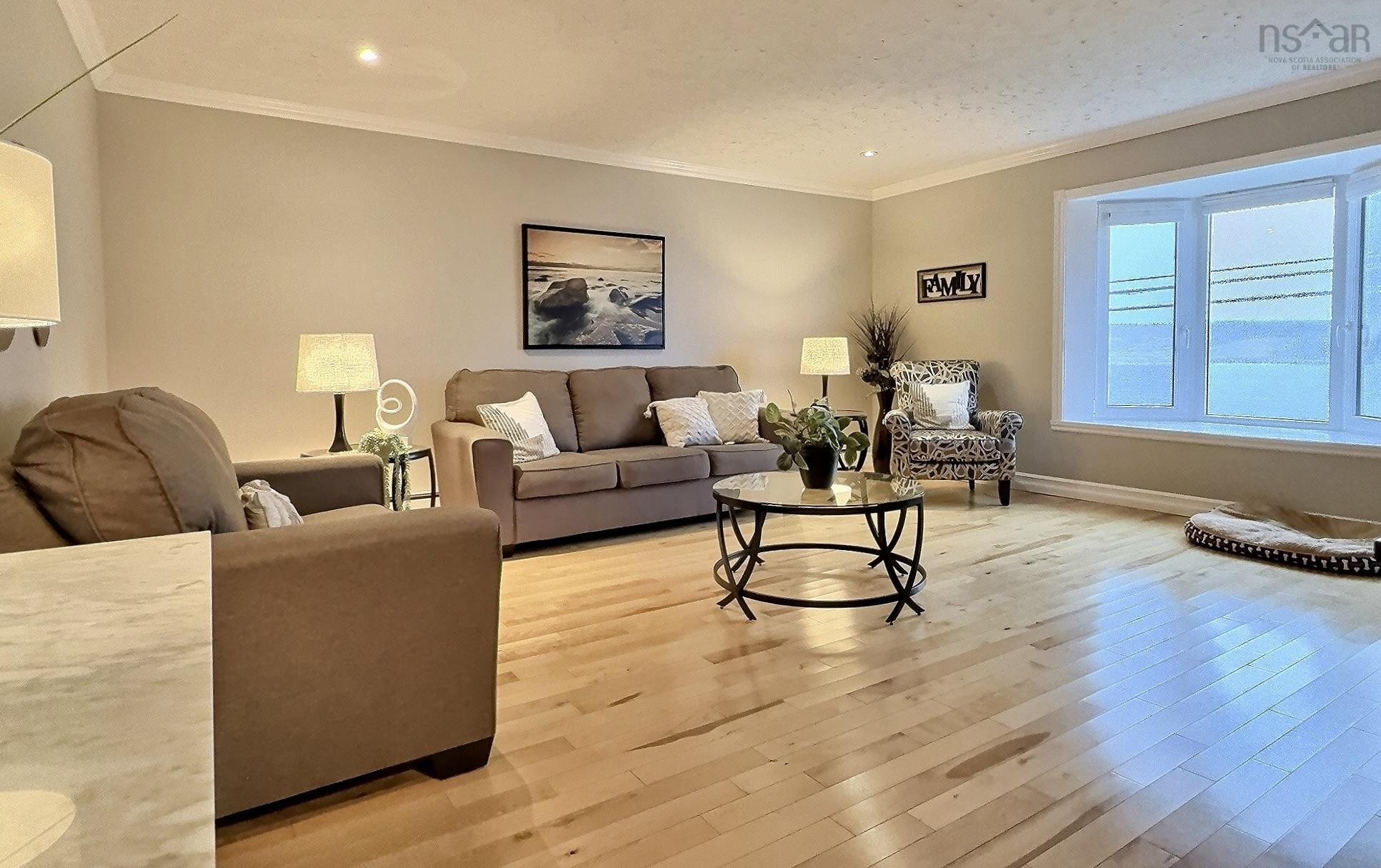 $358,900.00: 15052 Cabot Trail Road, Chéticamp