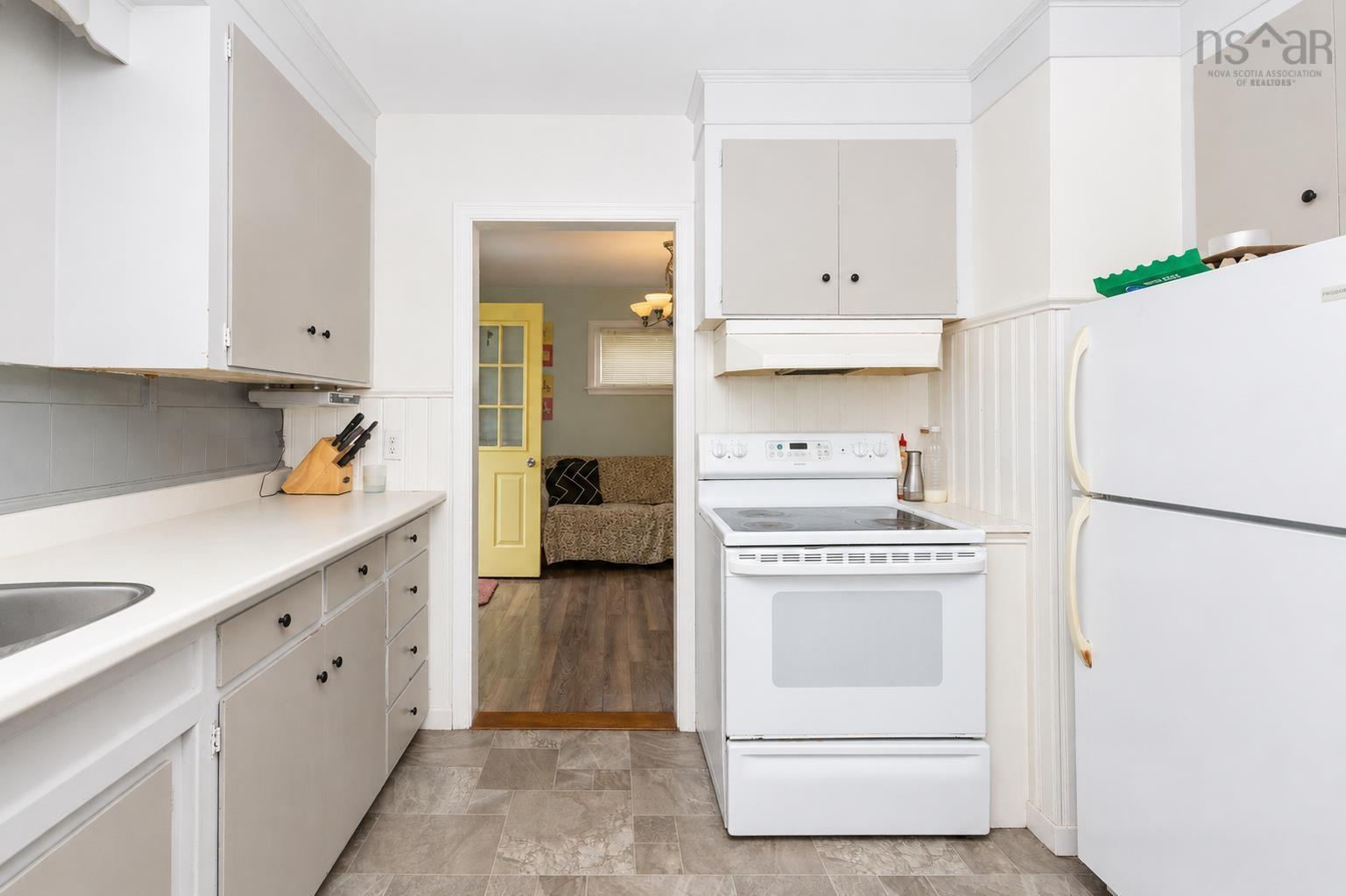 $214,900.00: 63 Sutherland Street, Sydney