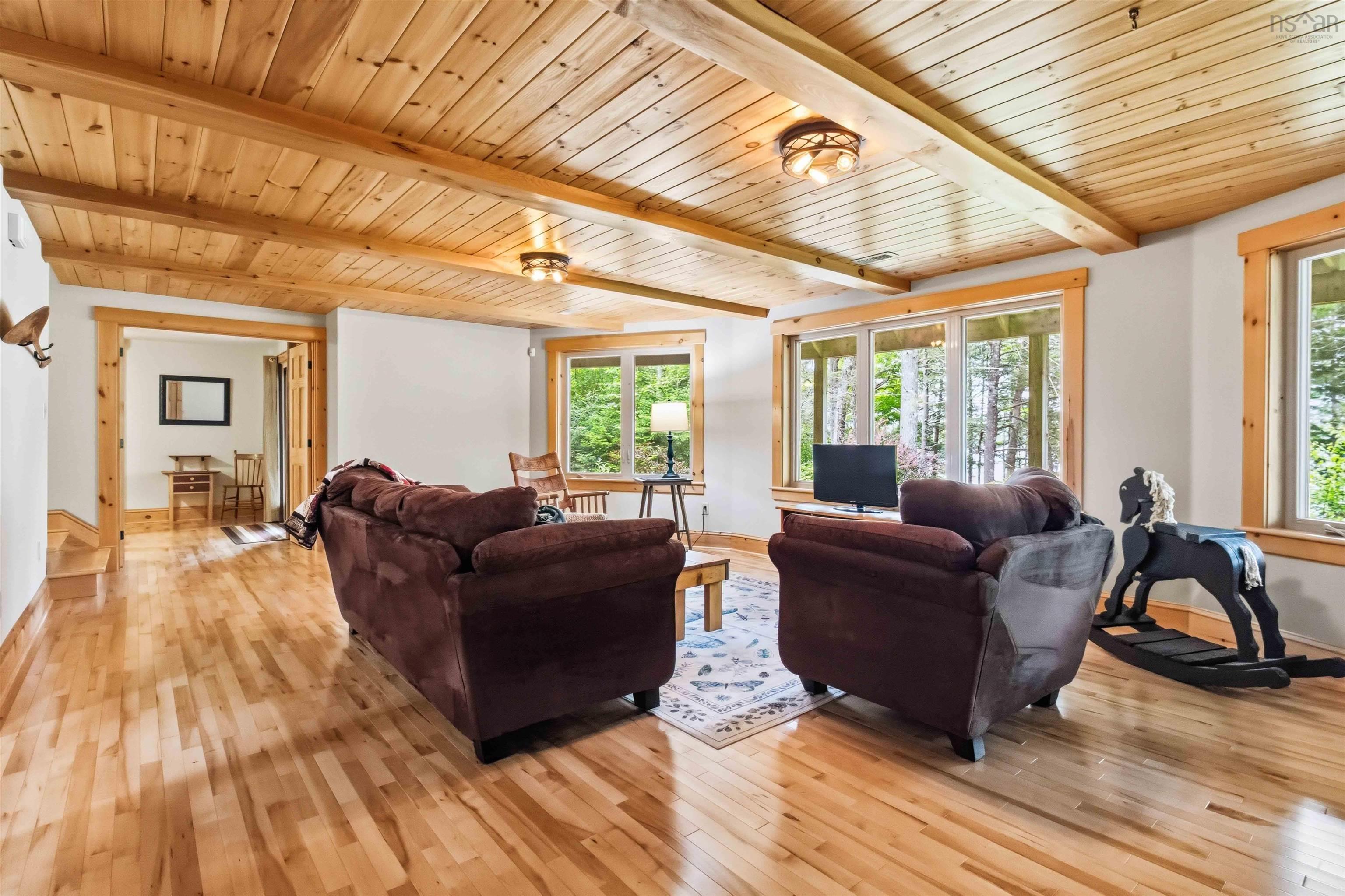 $1,100,000.00: 277 Homestead Estates Drive, Italy Cross