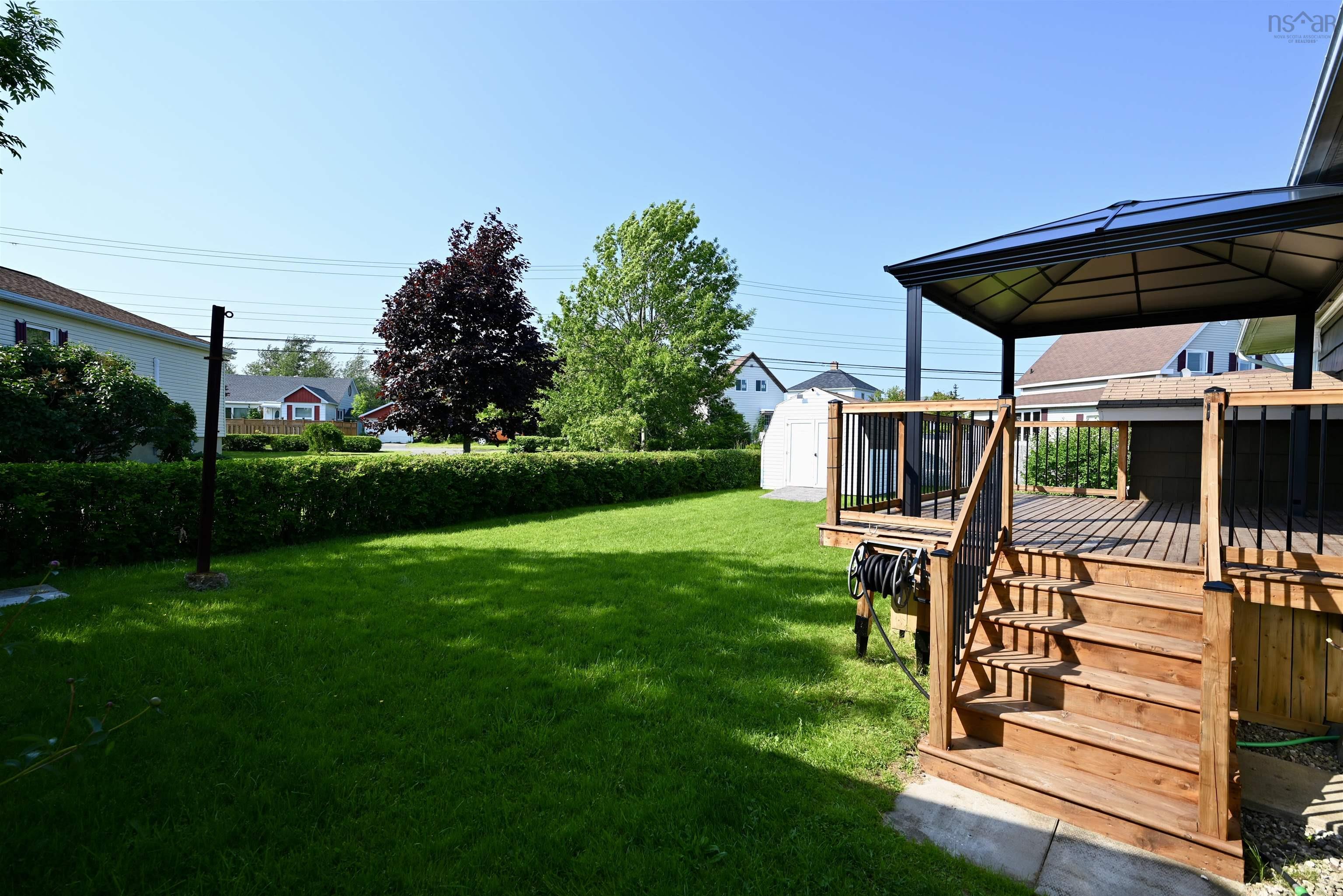 $329,900.00: 6 Rosewood Avenue, Glace Bay