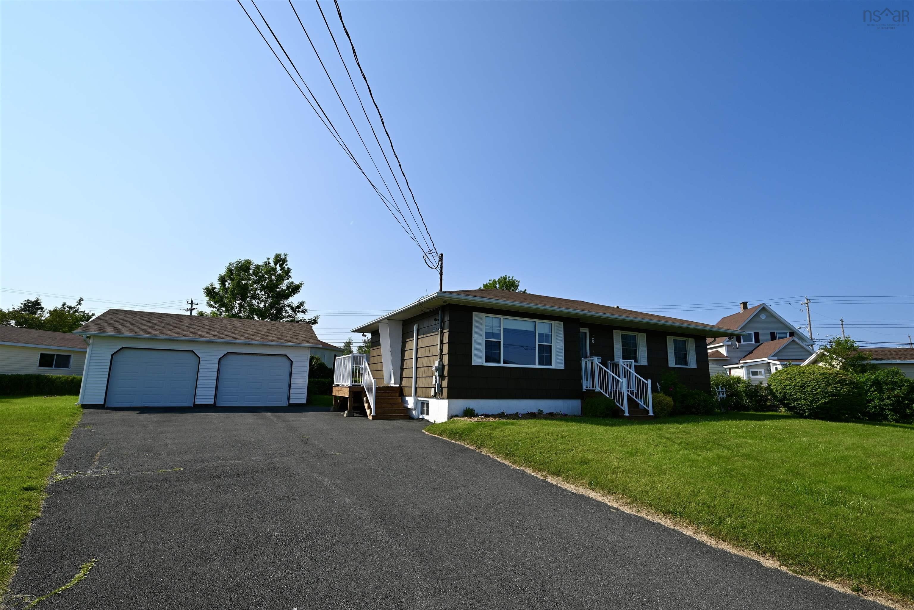 $329,900.00: 6 Rosewood Avenue, Glace Bay