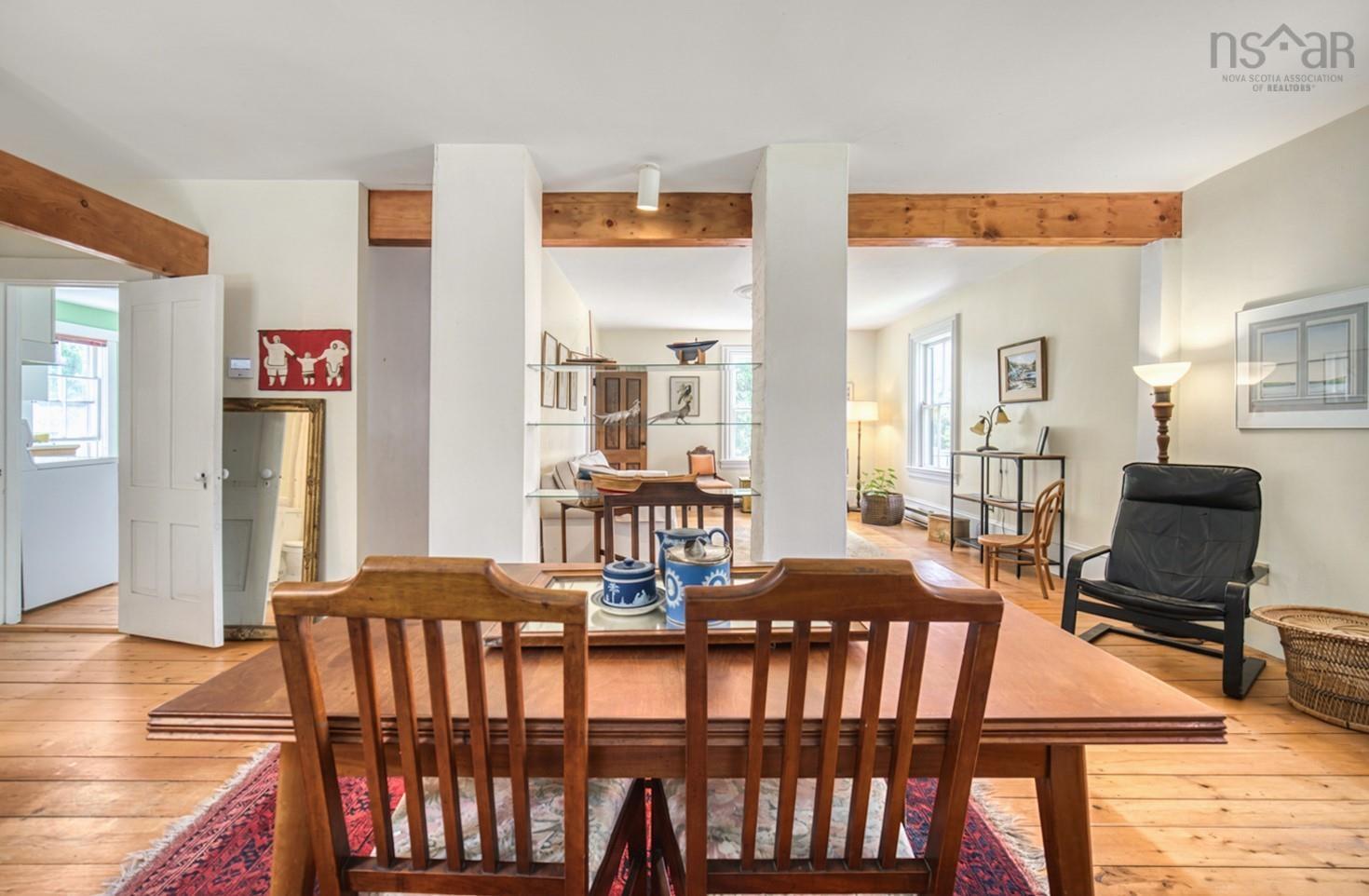 $1,395,000.00: 1036 Oakland Road, Oakland