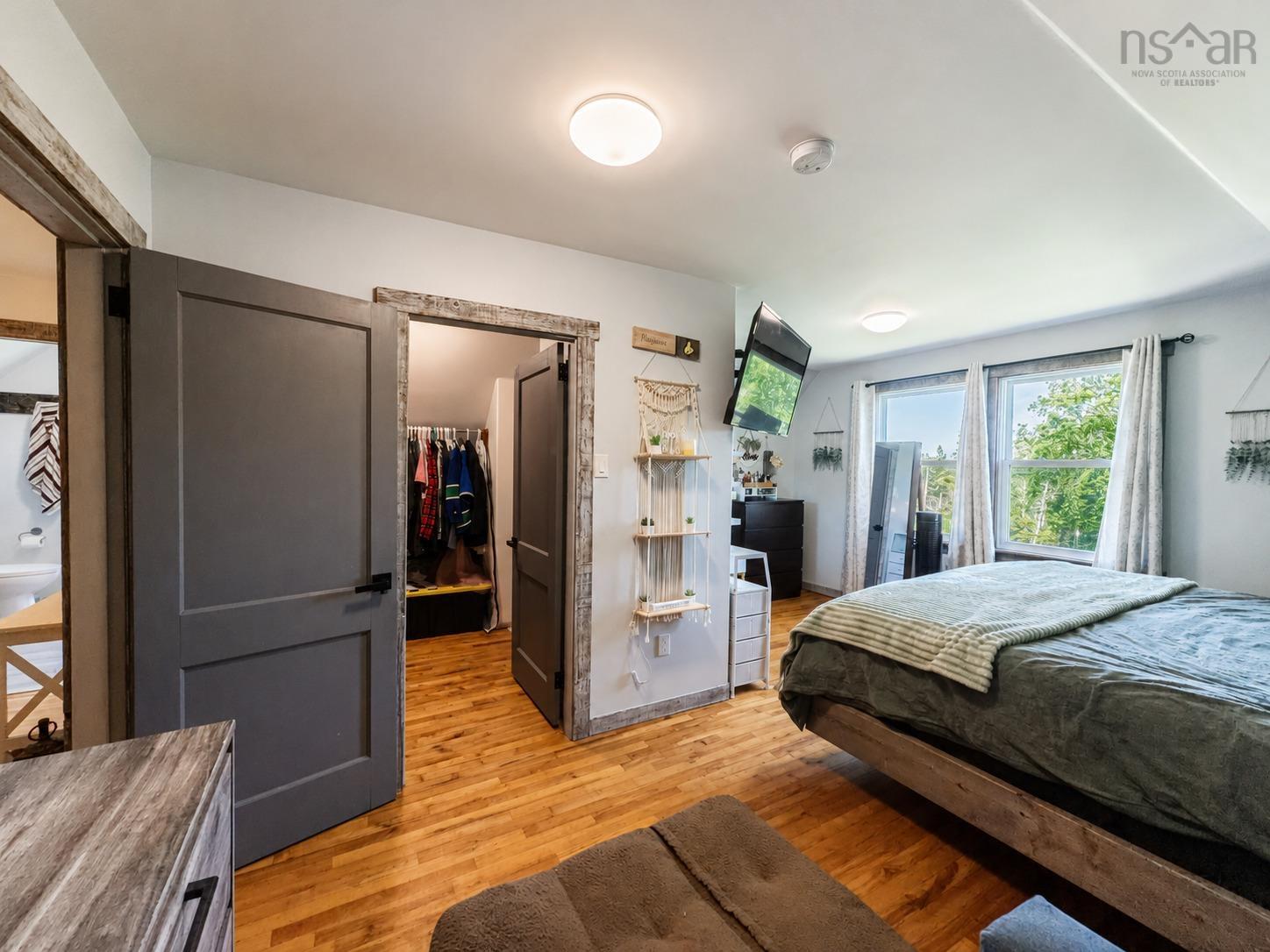 $350,000.00: 42 Courtney Road, Cape North