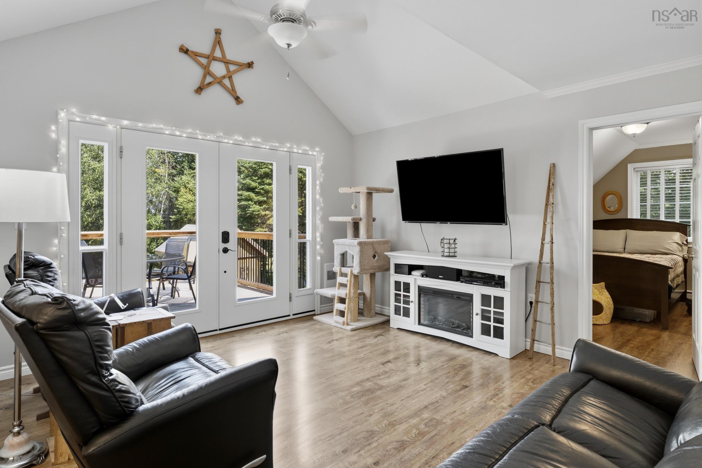 $498,500.00: 128 Messenger Road, Torbrook Mines