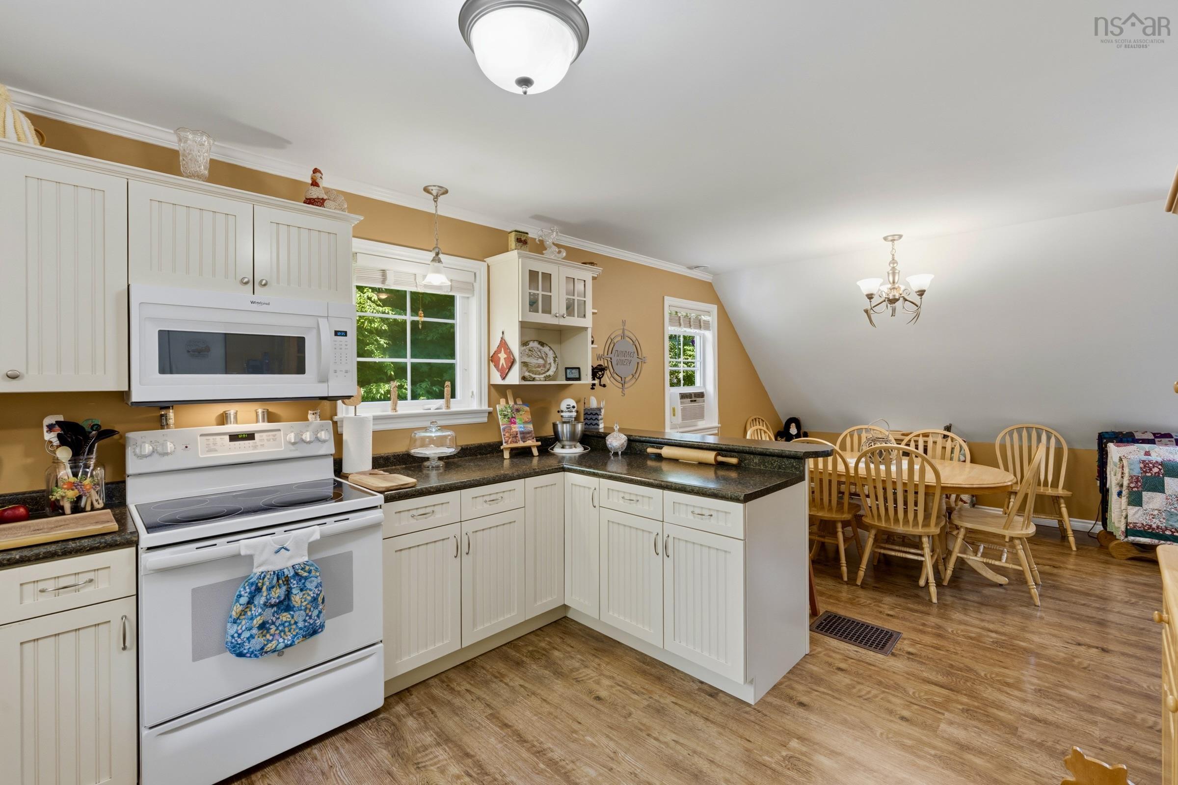 $498,500.00: 128 Messenger Road, Torbrook Mines