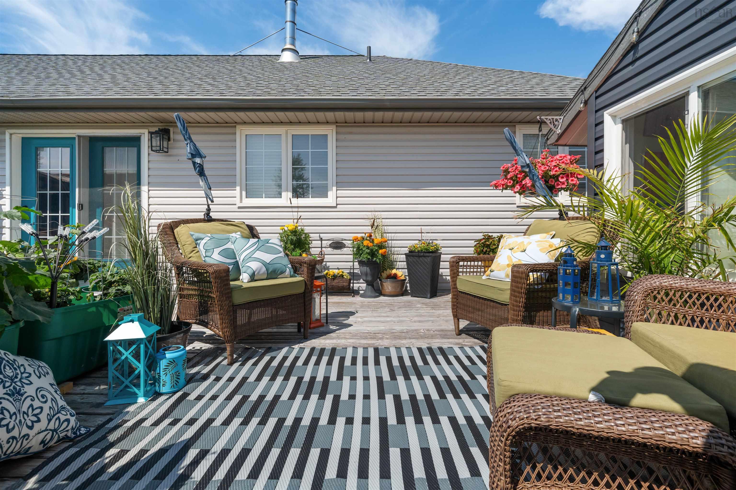 $945,000.00: 98 Ocean Front Drive, Gulf Shore