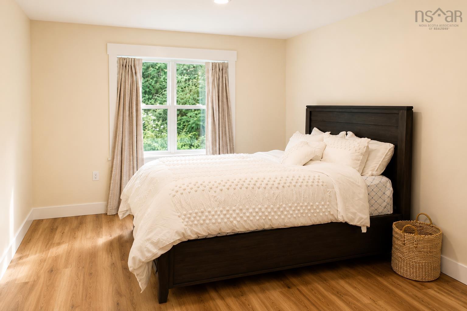 $384,000.00: 23 Jenifer Cres, New Minas