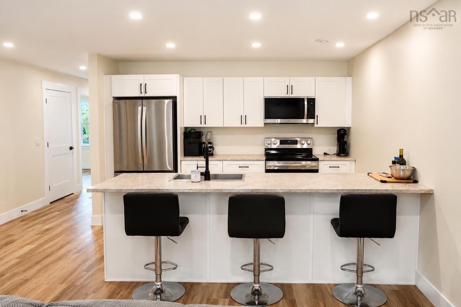$384,000.00: 23 Jenifer Cres, New Minas