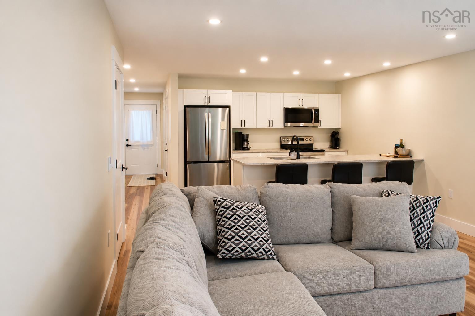 $384,000.00: 23 Jenifer Cres, New Minas