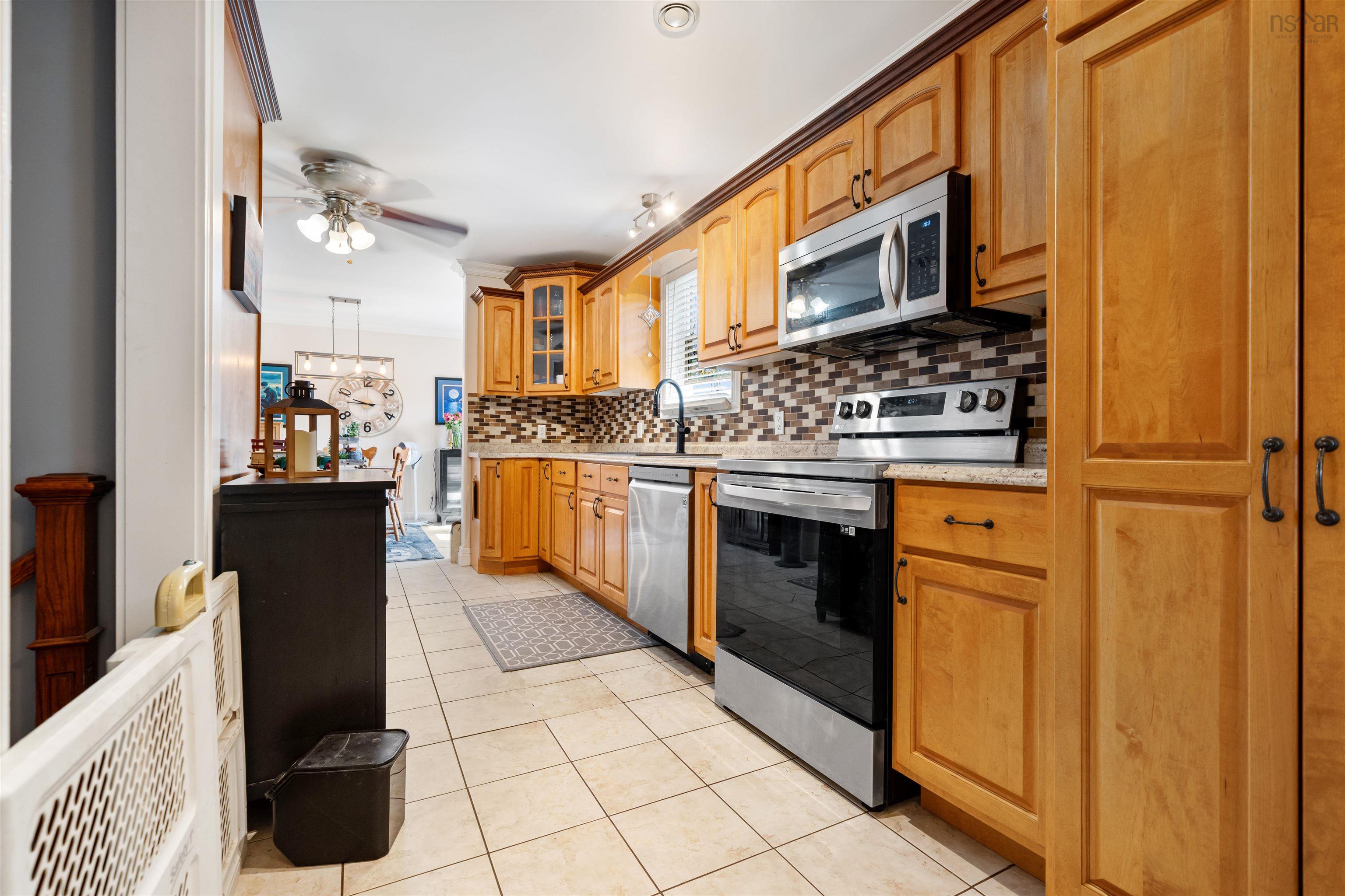 $945,000.00: 98 Ocean Front Drive, Gulf Shore