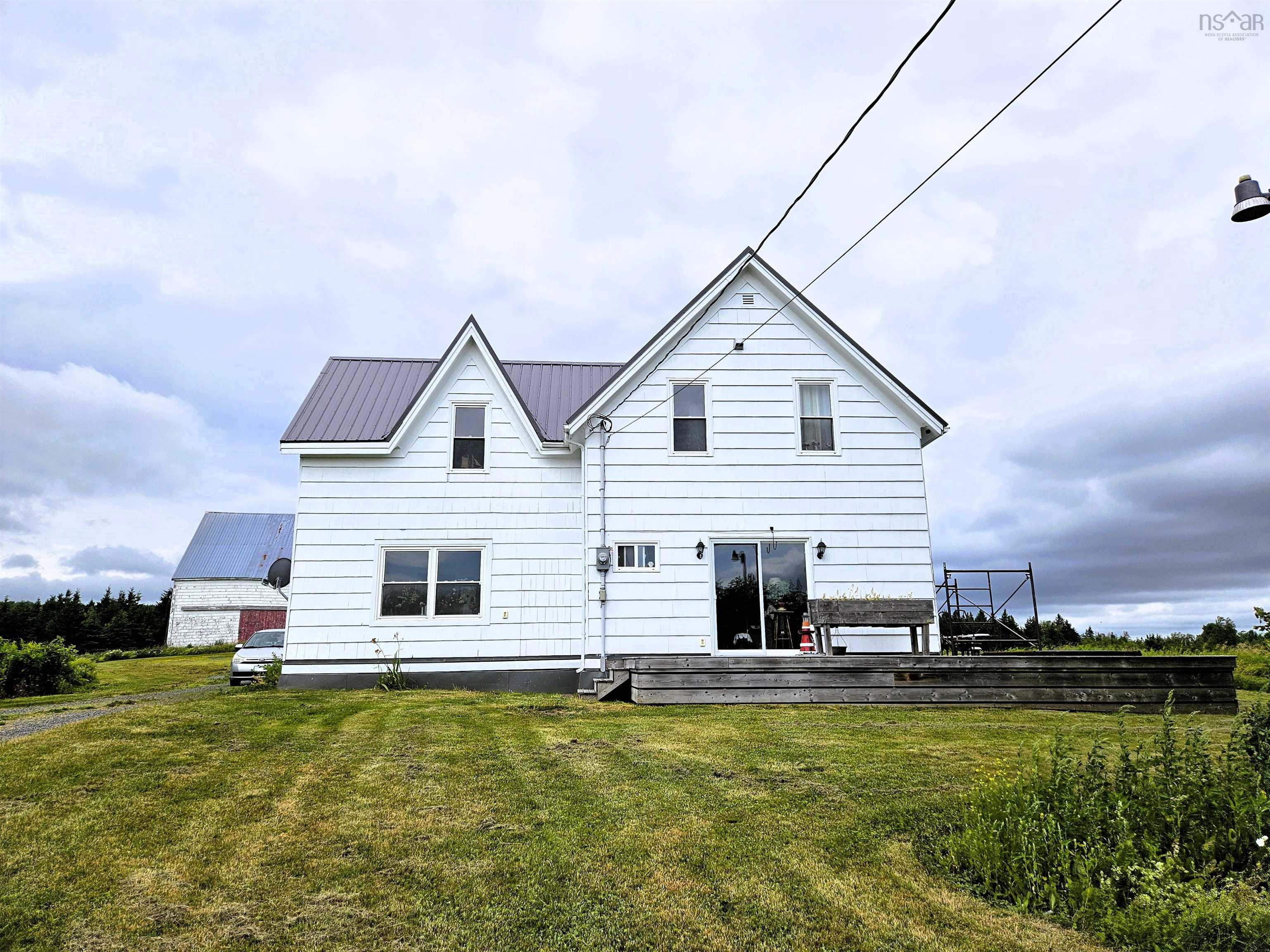 $399,900.00: 1807 Highway 326, East Earltown