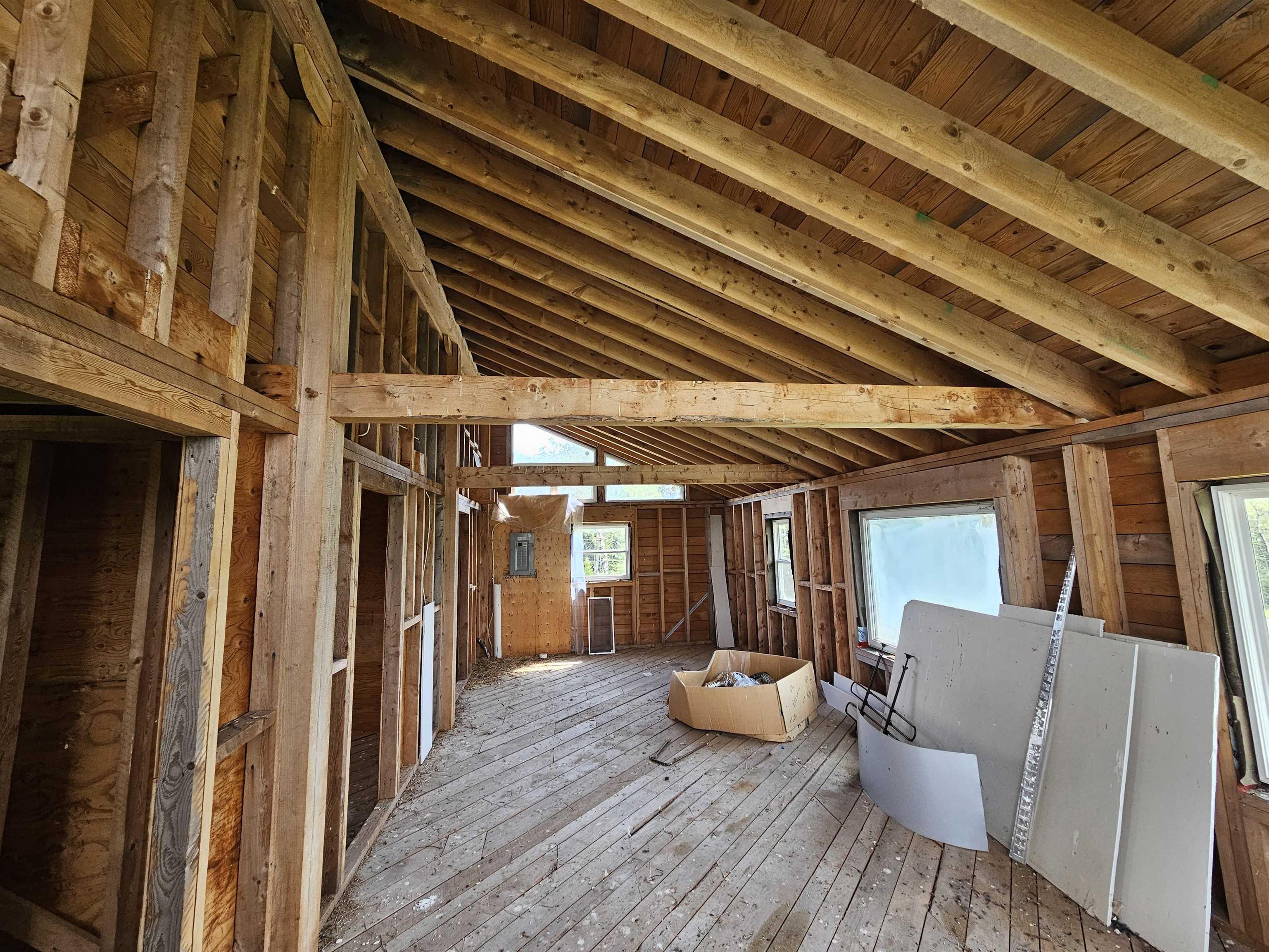 $399,900.00: 1807 Highway 326, East Earltown