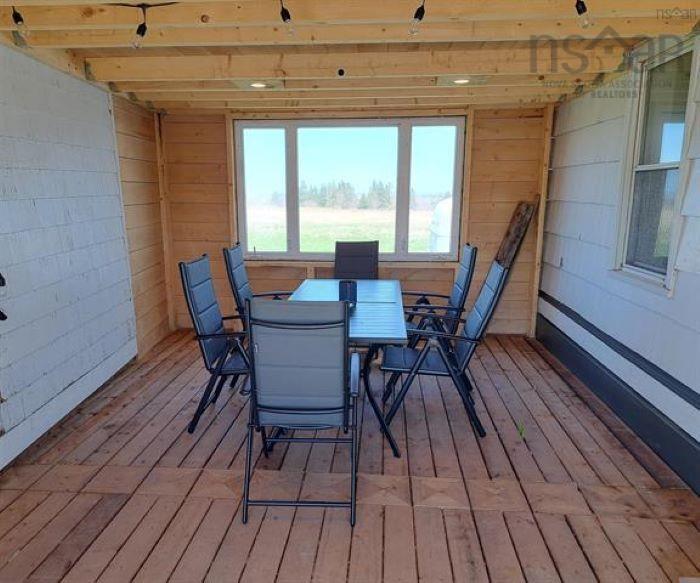 $399,900.00: 1807 Highway 326, East Earltown