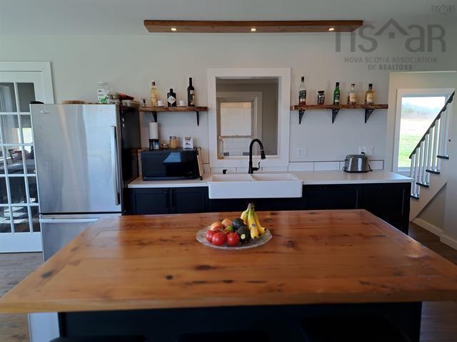 $399,900.00: 1807 Highway 326, East Earltown