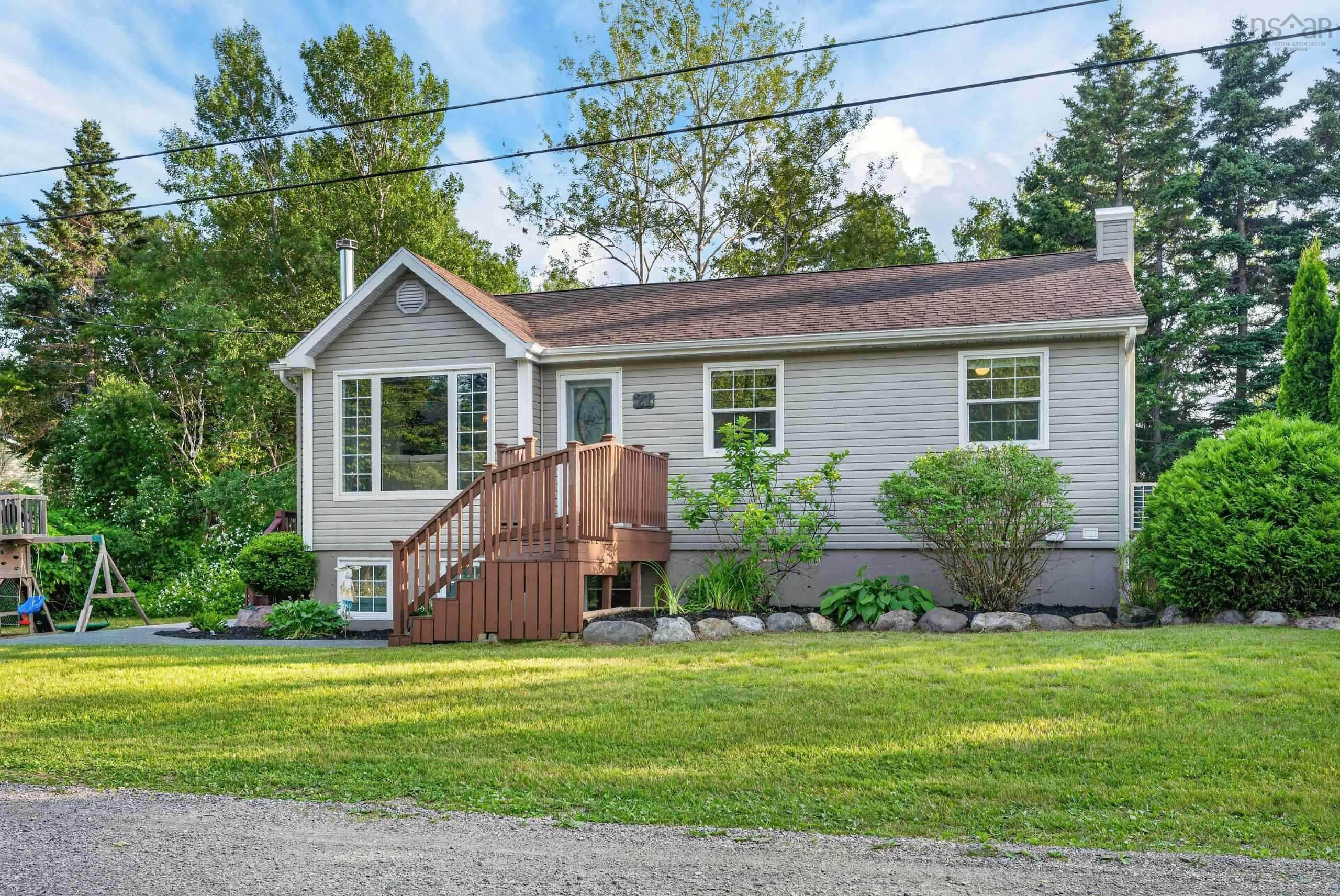 $380,000.00: 21 Weeks Lane Lane, Howie Centre