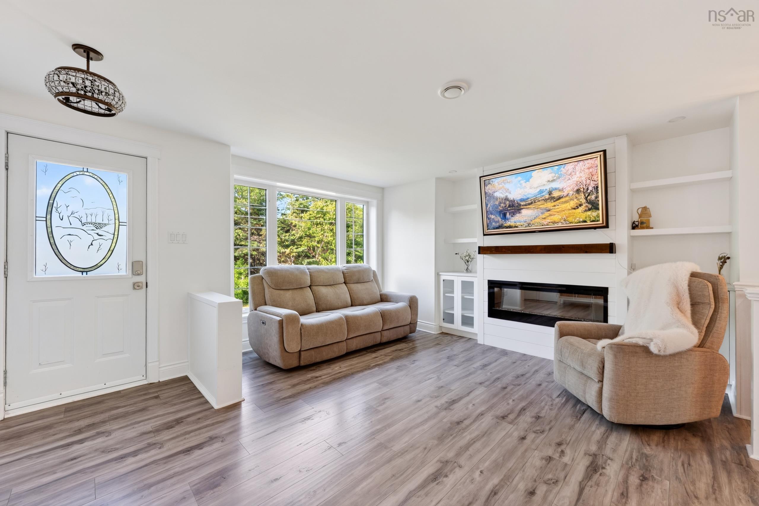 $380,000.00: 21 Weeks Lane Lane, Howie Centre