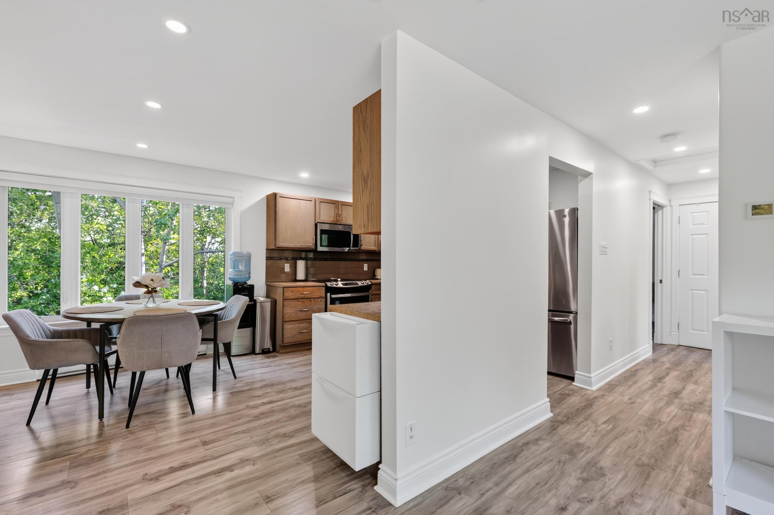 $380,000.00: 21 Weeks Lane Lane, Howie Centre