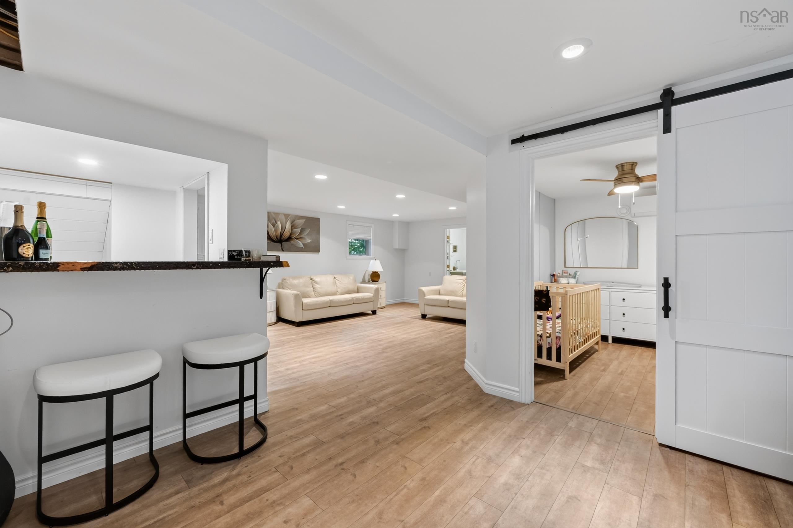 $380,000.00: 21 Weeks Lane Lane, Howie Centre