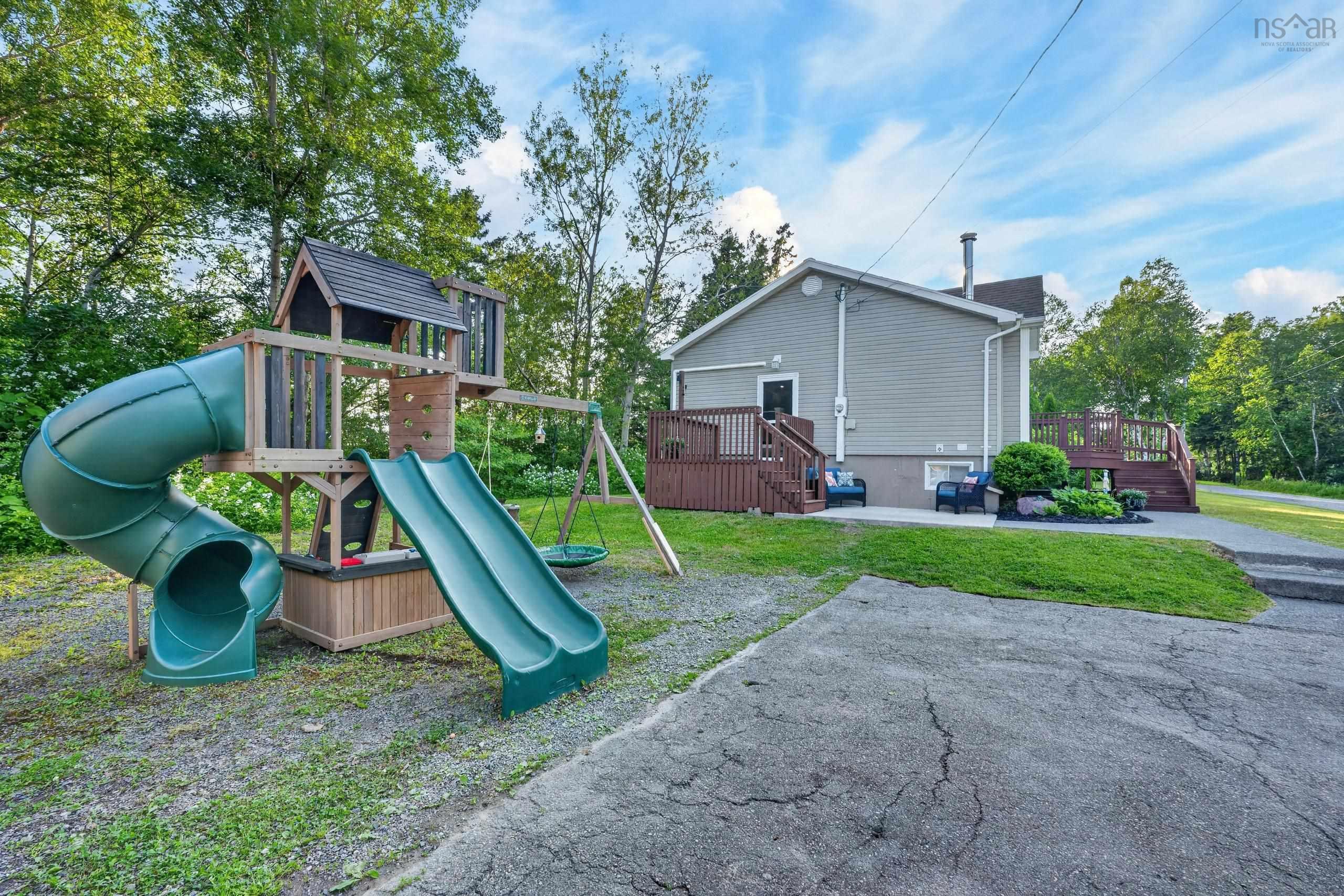 $380,000.00: 21 Weeks Lane Lane, Howie Centre