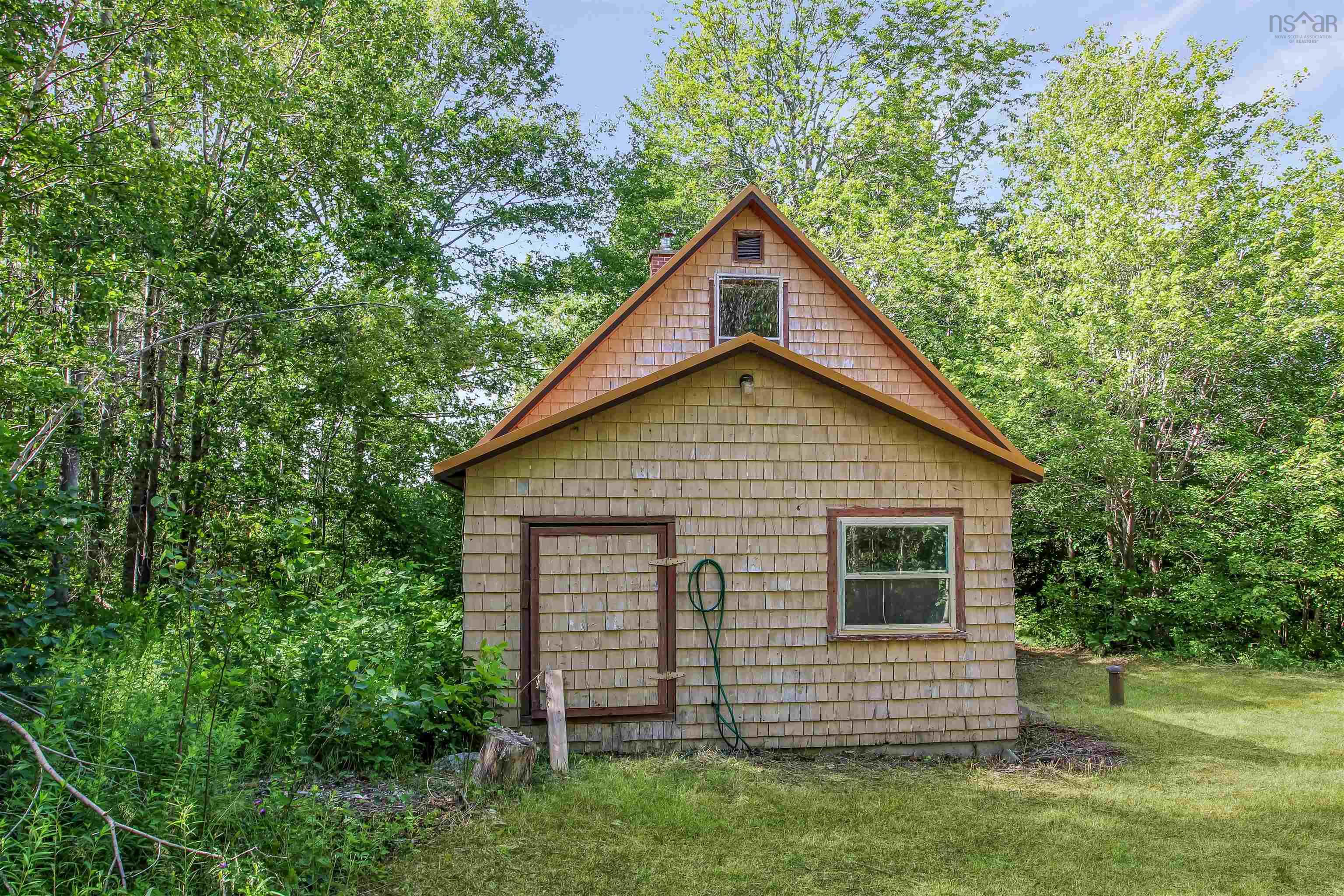 $184,000.00: 2113 Fire Lane, Torbrook