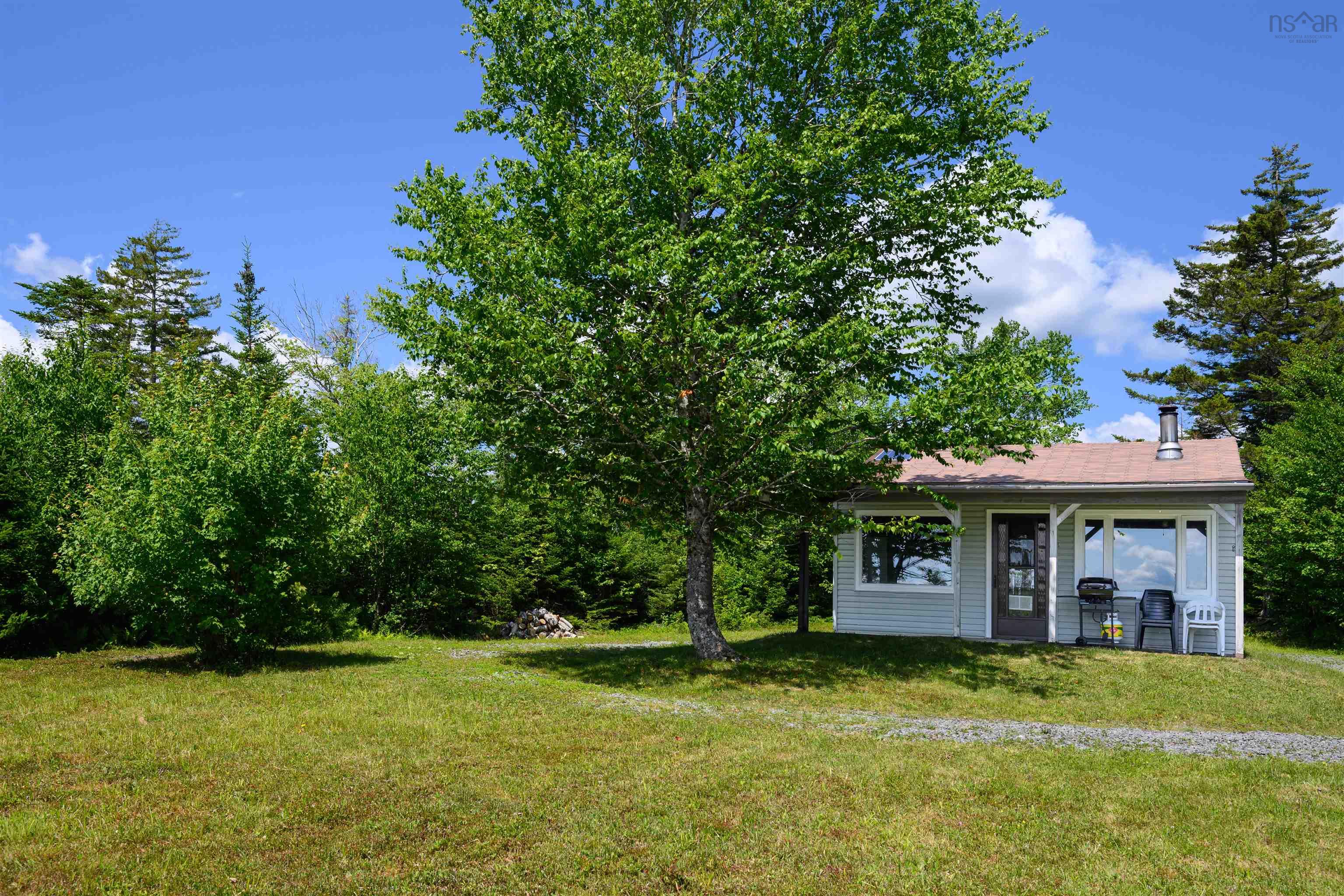 $179,900.00: 98 Burke Loop, Pleasant Valley