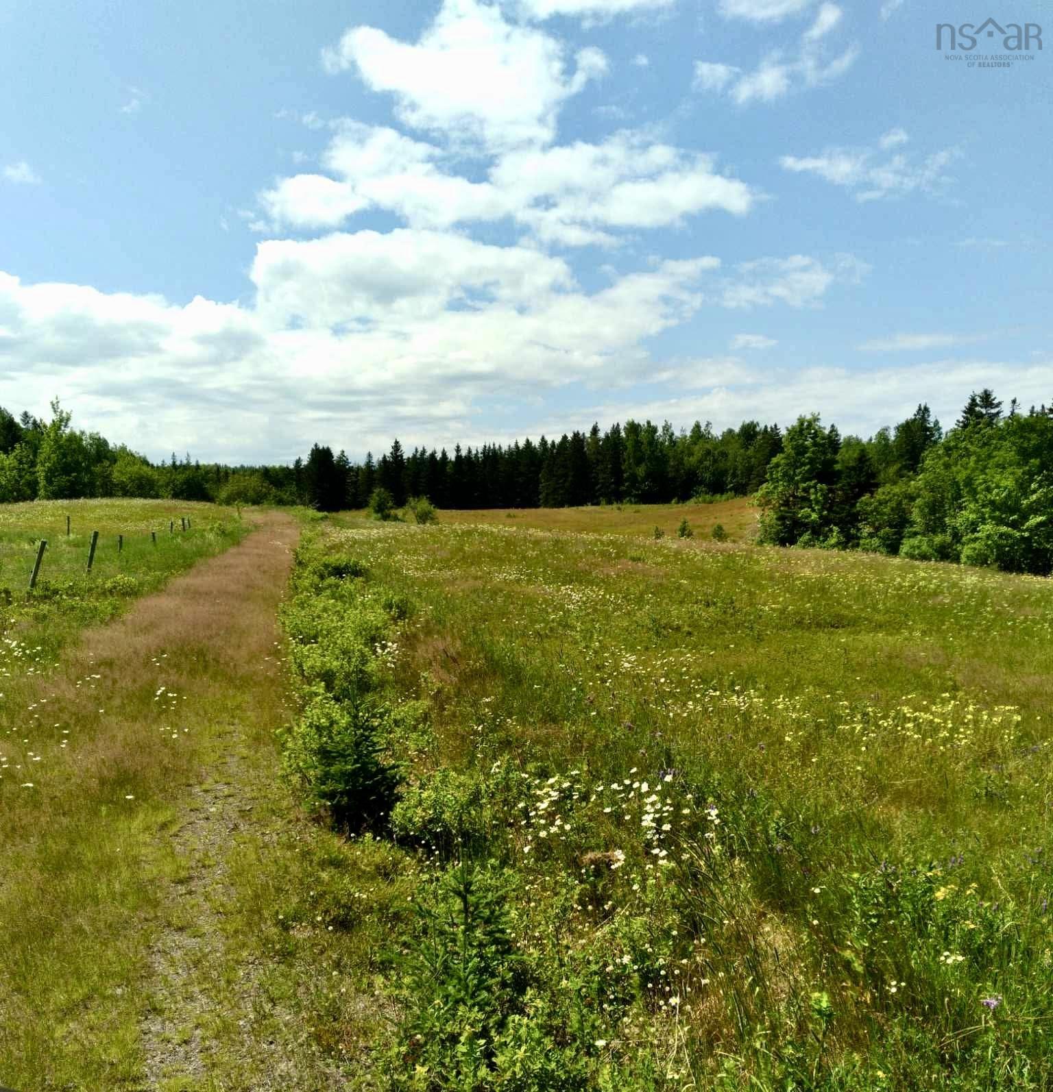 $299,900.00: 272 Breen Road, Monastery