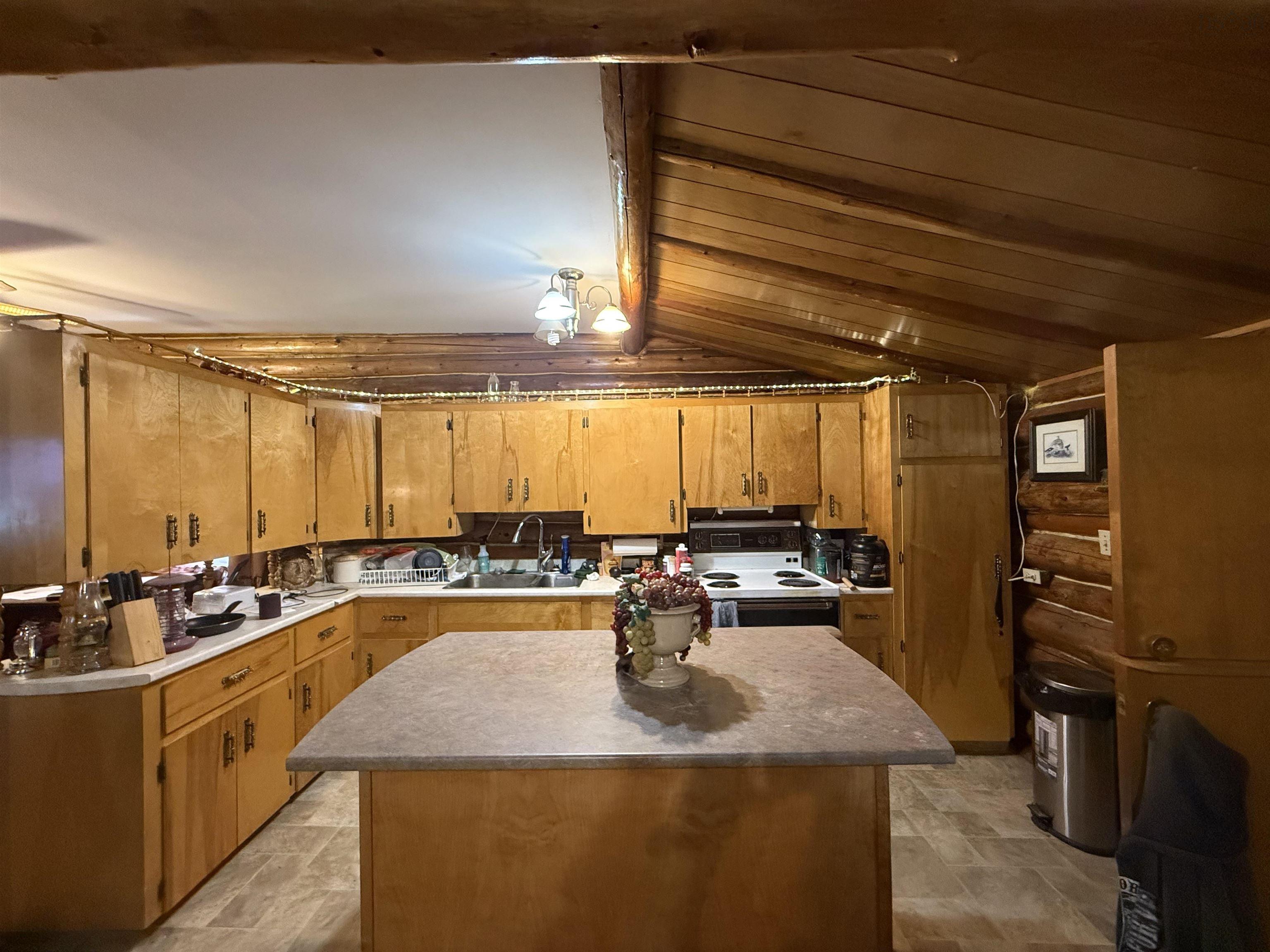 $169,900.00: 219 West River East Side Road, West River Station