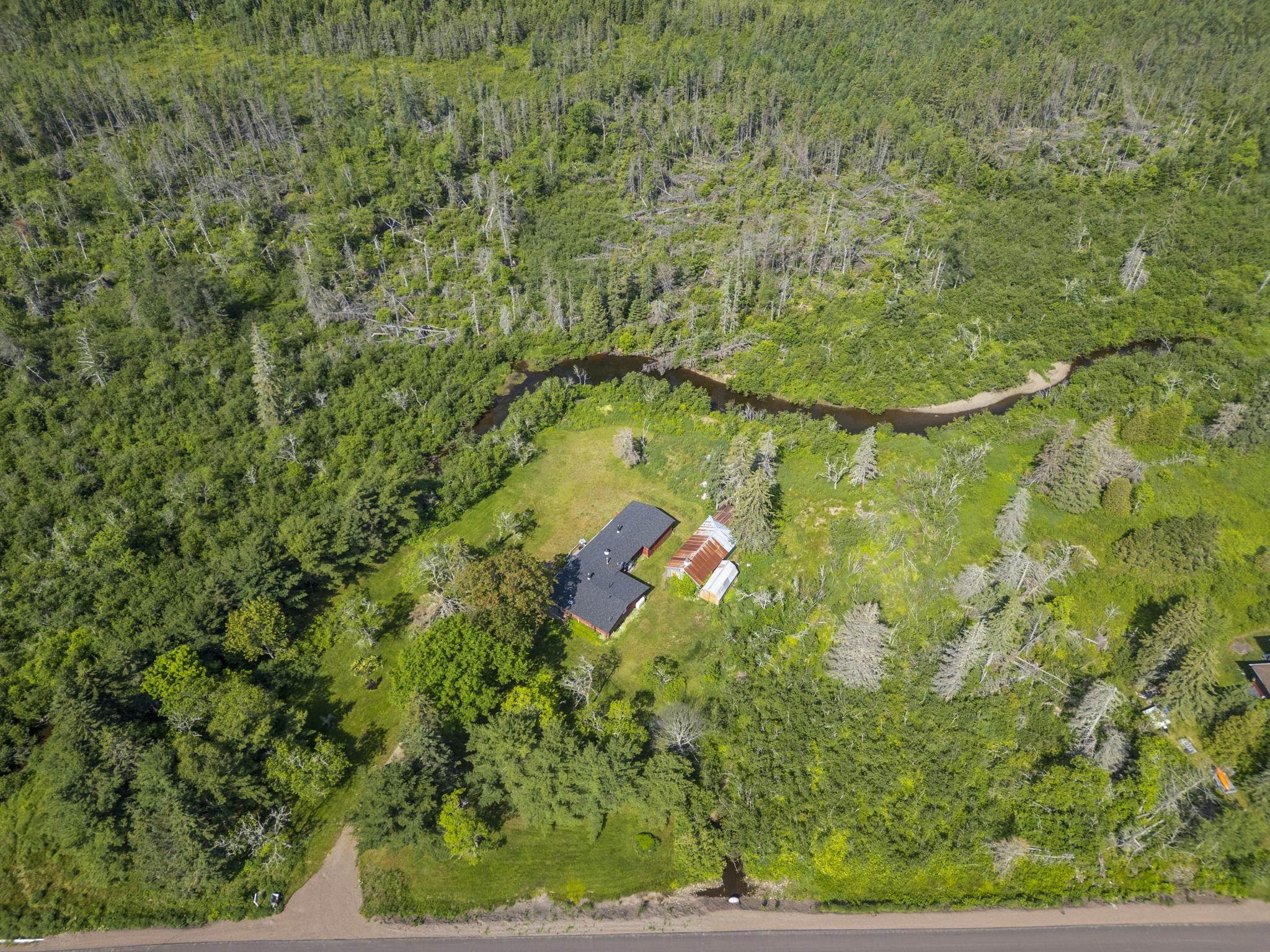 $169,900.00: 219 West River East Side Road, West River Station