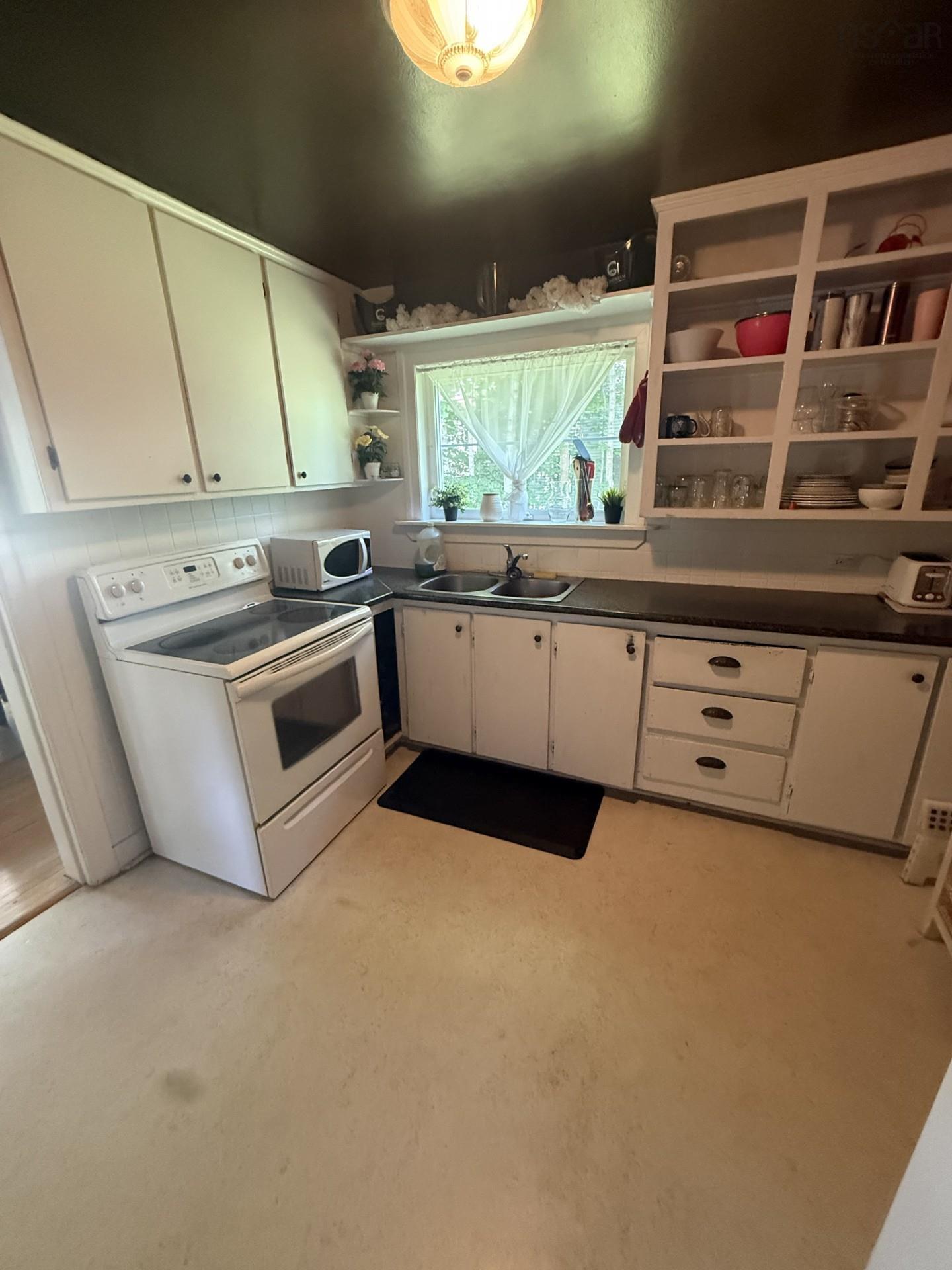 $407,000.00: 114 Hawthorne Street, Antigonish
