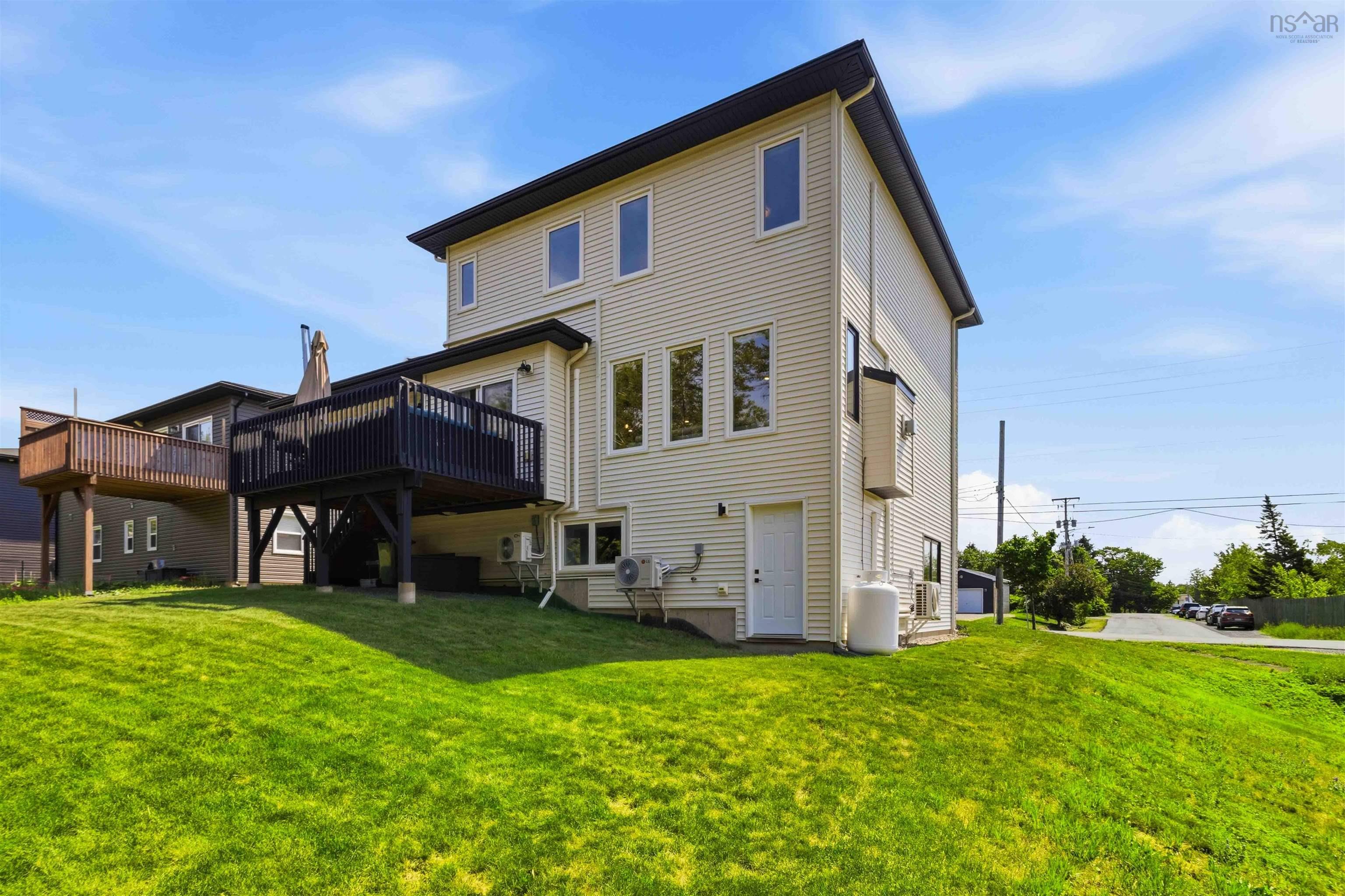 16 Hamilton Drive, Middle Sackville, NS (MLS 202617685)