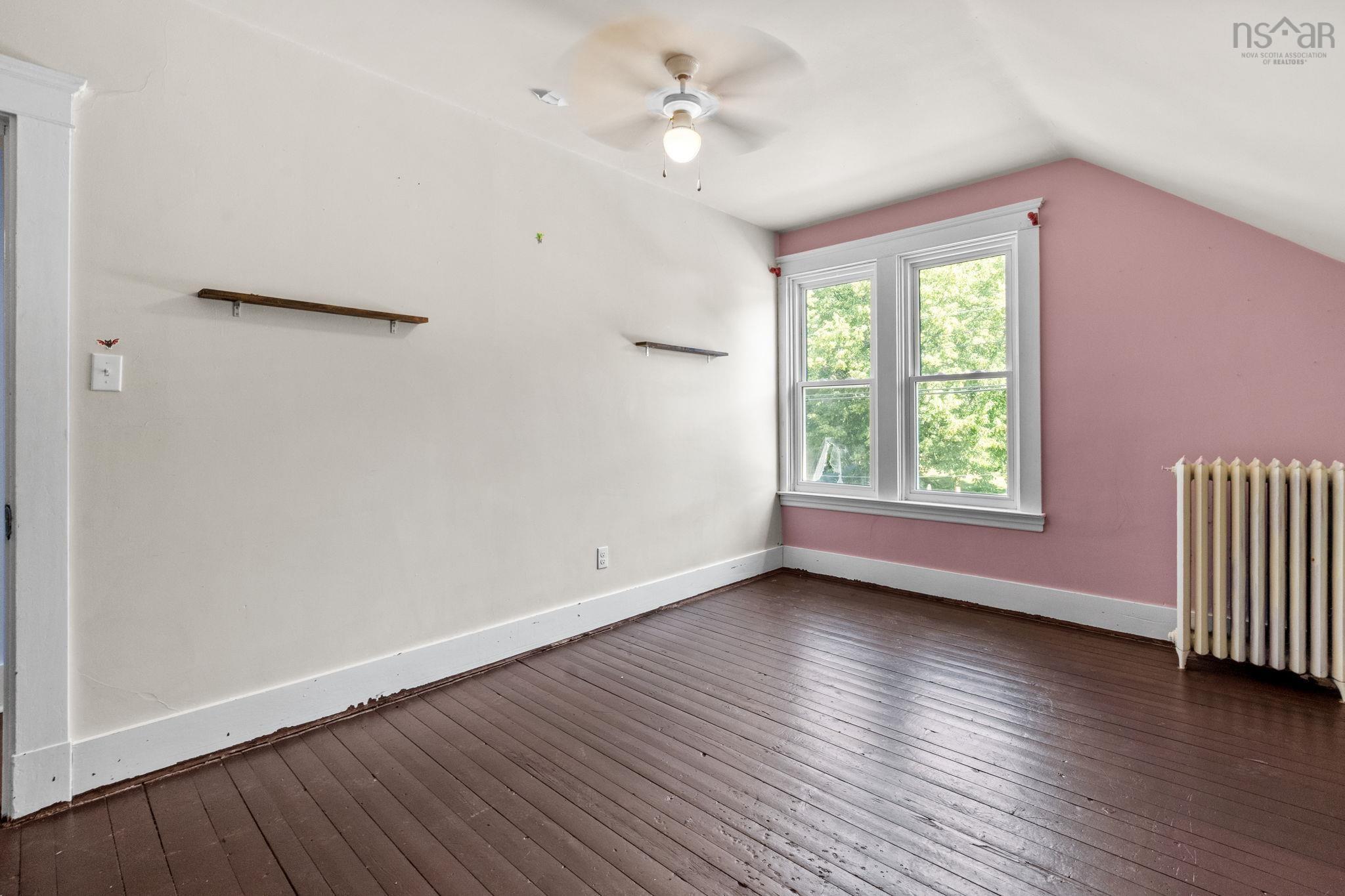 $329,000.00: 475 Albert Street, Windsor