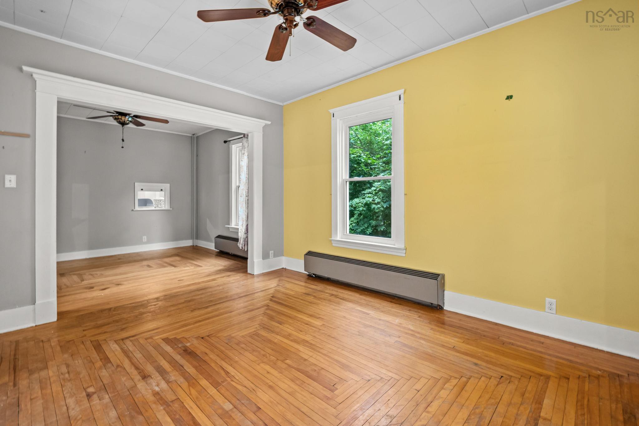 $329,000.00: 475 Albert Street, Windsor