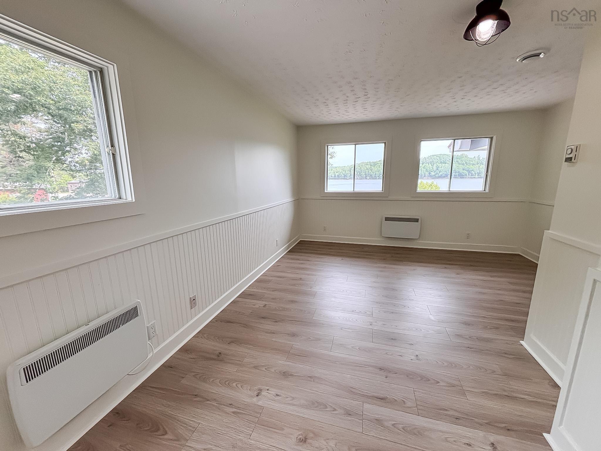 $434,900.00: 1868 Highway 331, West Lahave