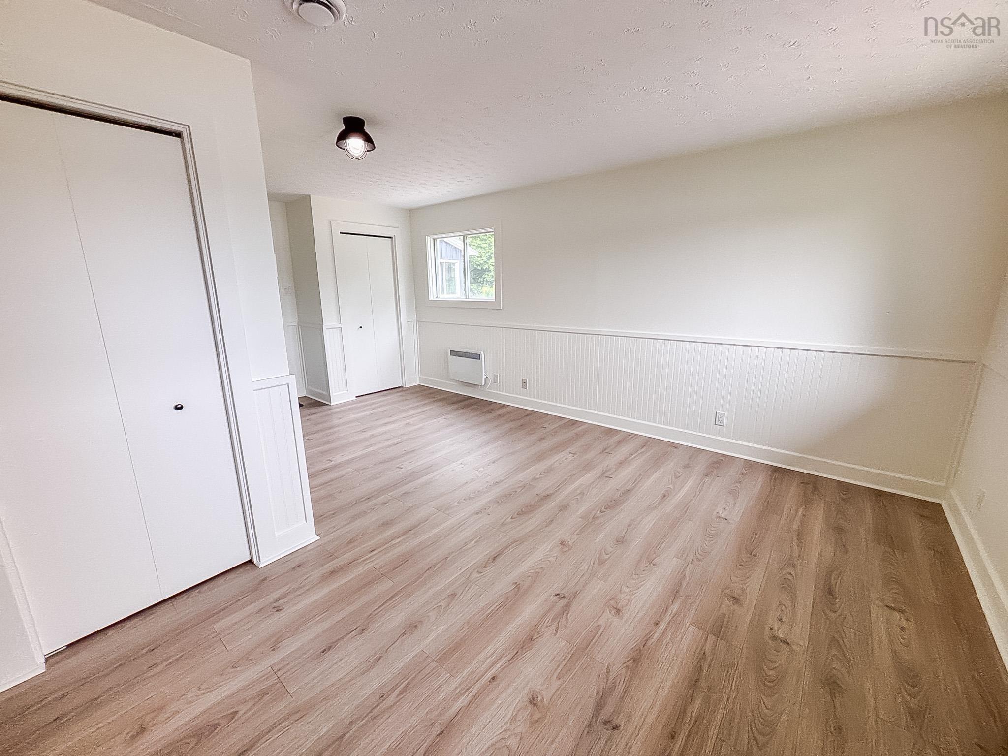 $434,900.00: 1868 Highway 331, West Lahave