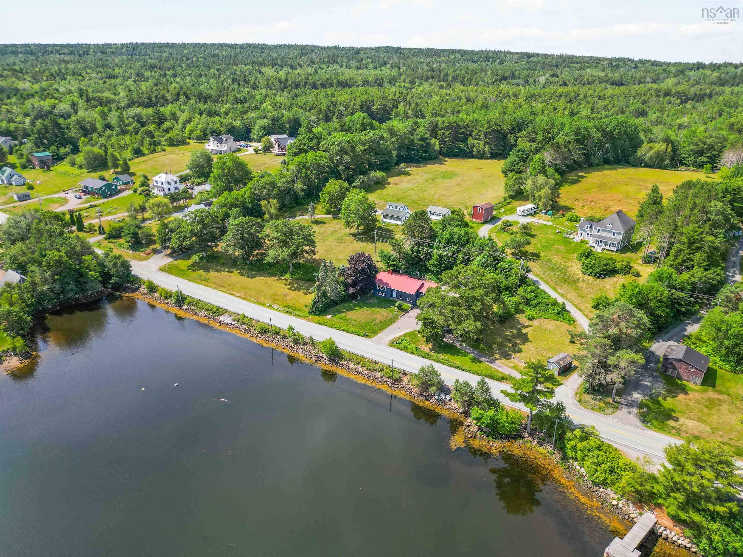 $434,900.00: 1868 Highway 331, West Lahave