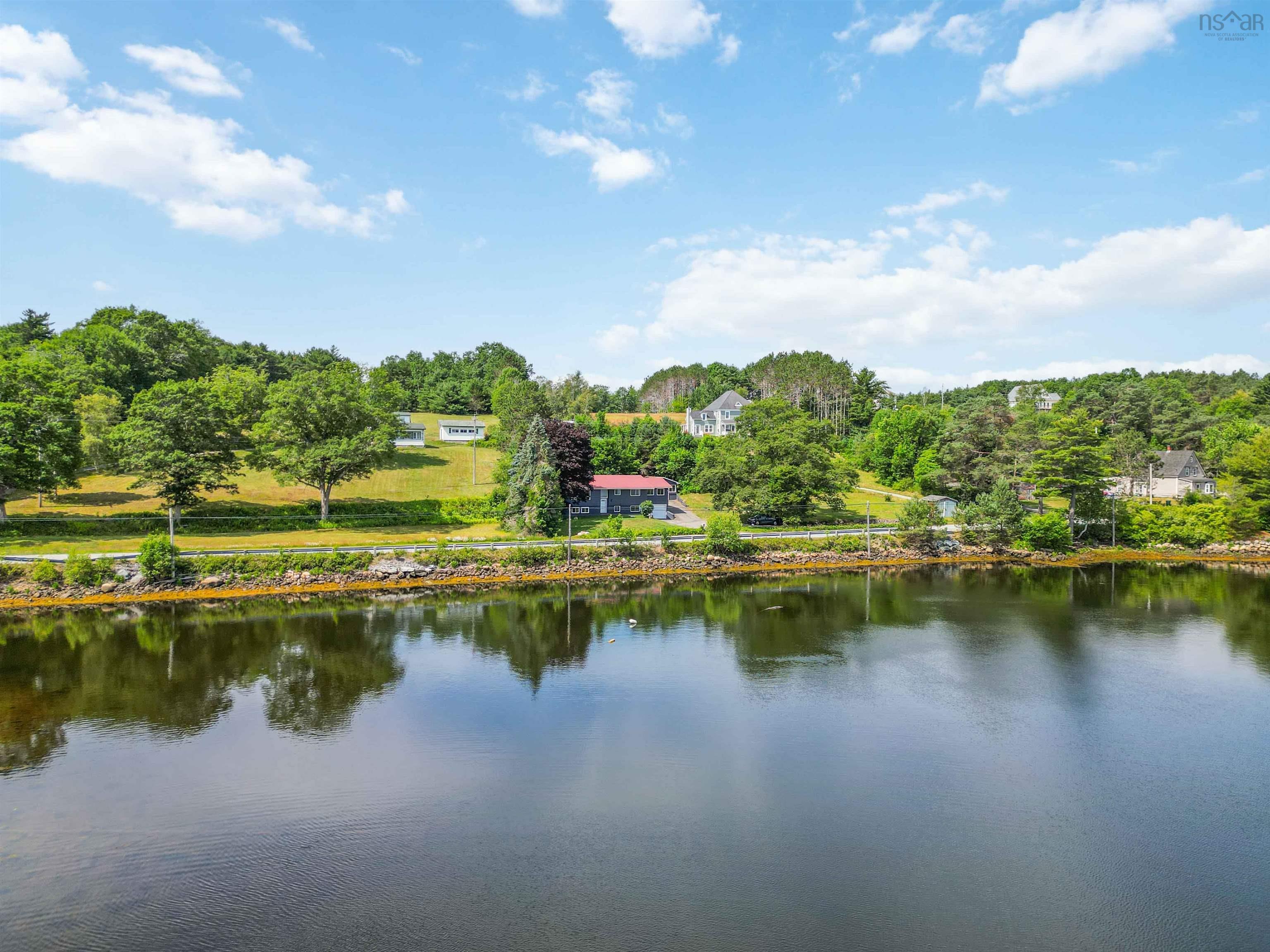 $434,900.00: 1868 Highway 331, West Lahave
