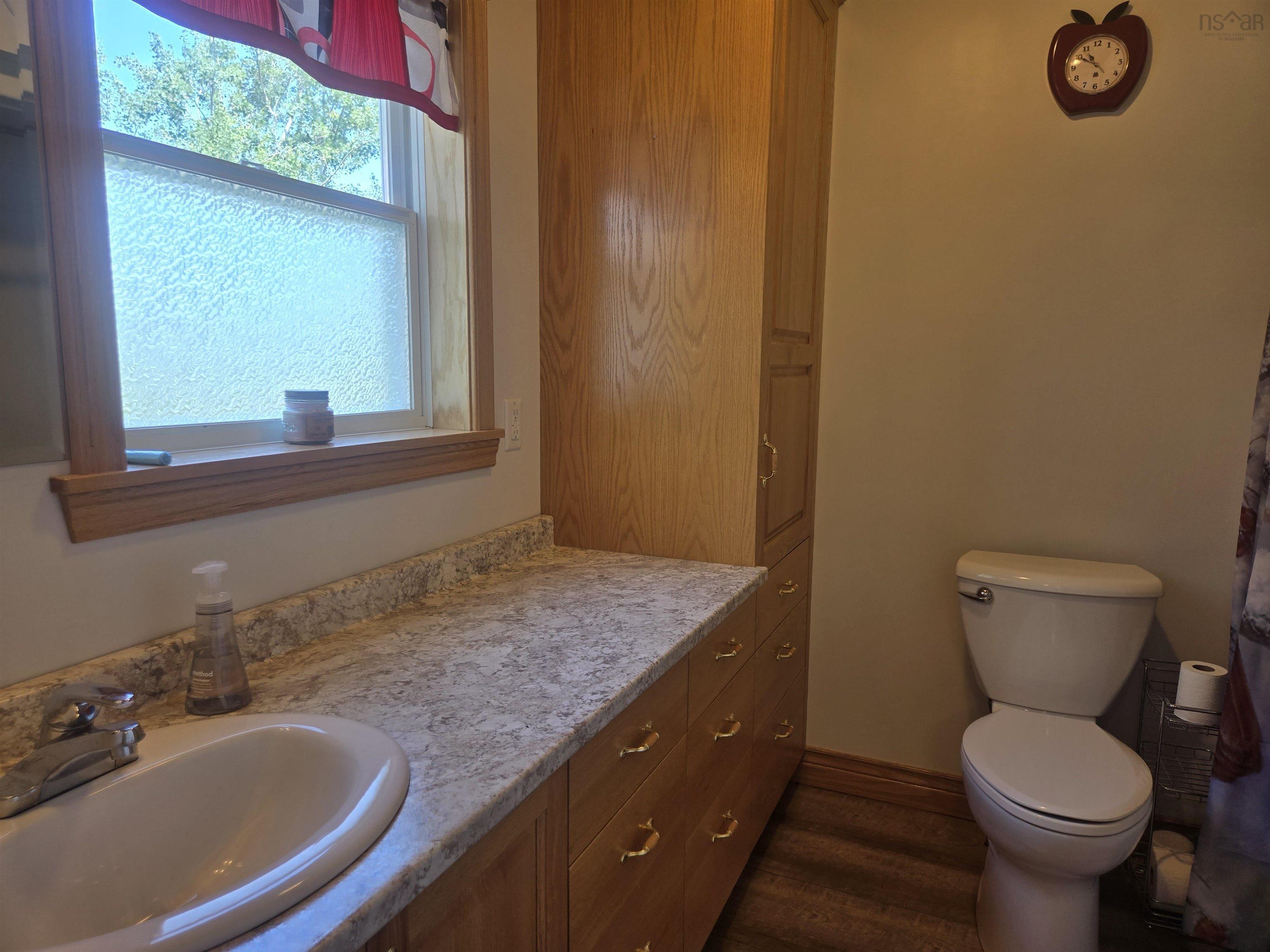 $268,000.00: 365 SAND POINT Road, Tatamagouche