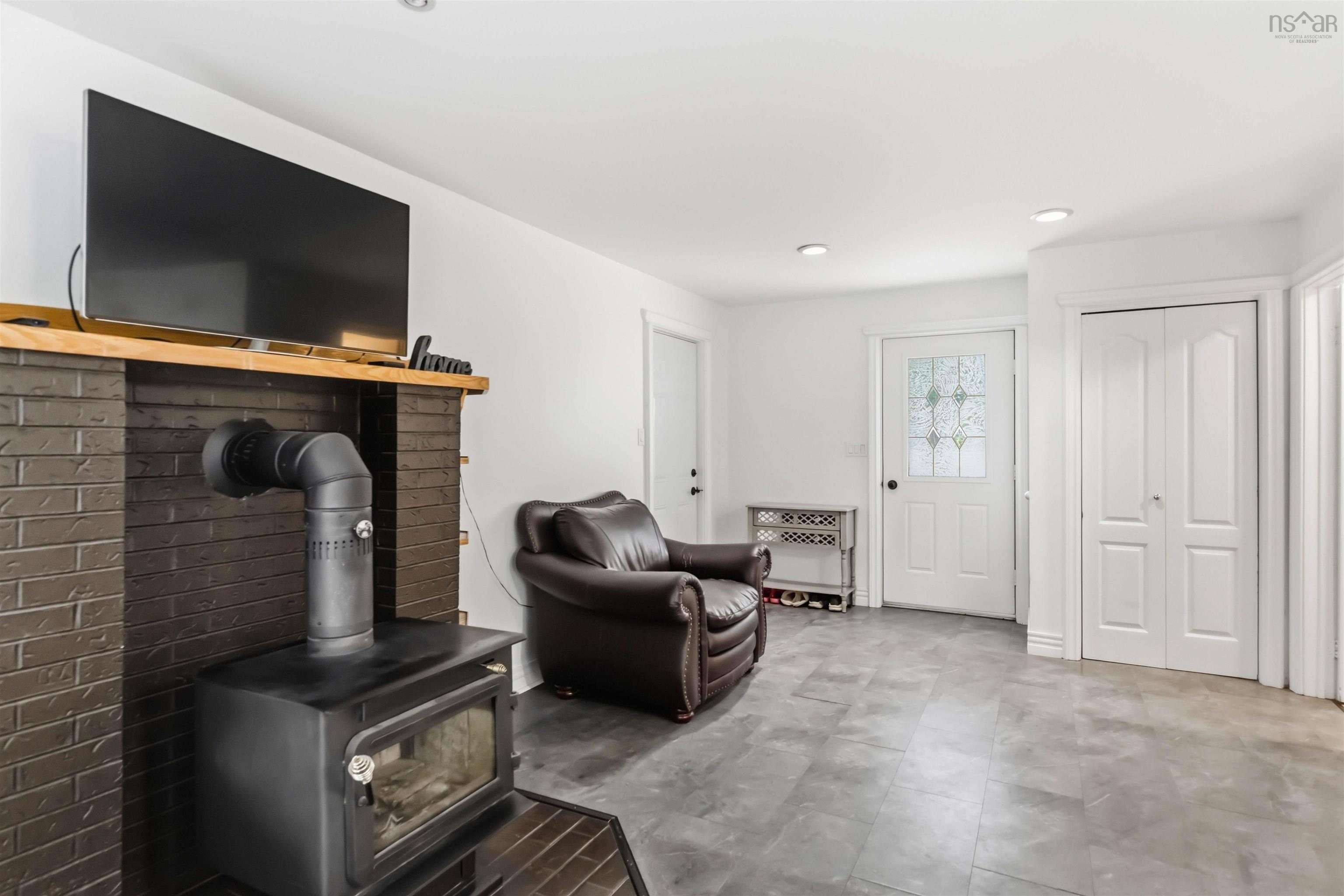 $549,999.00: 1558 Meghan Drive, Coldbrook