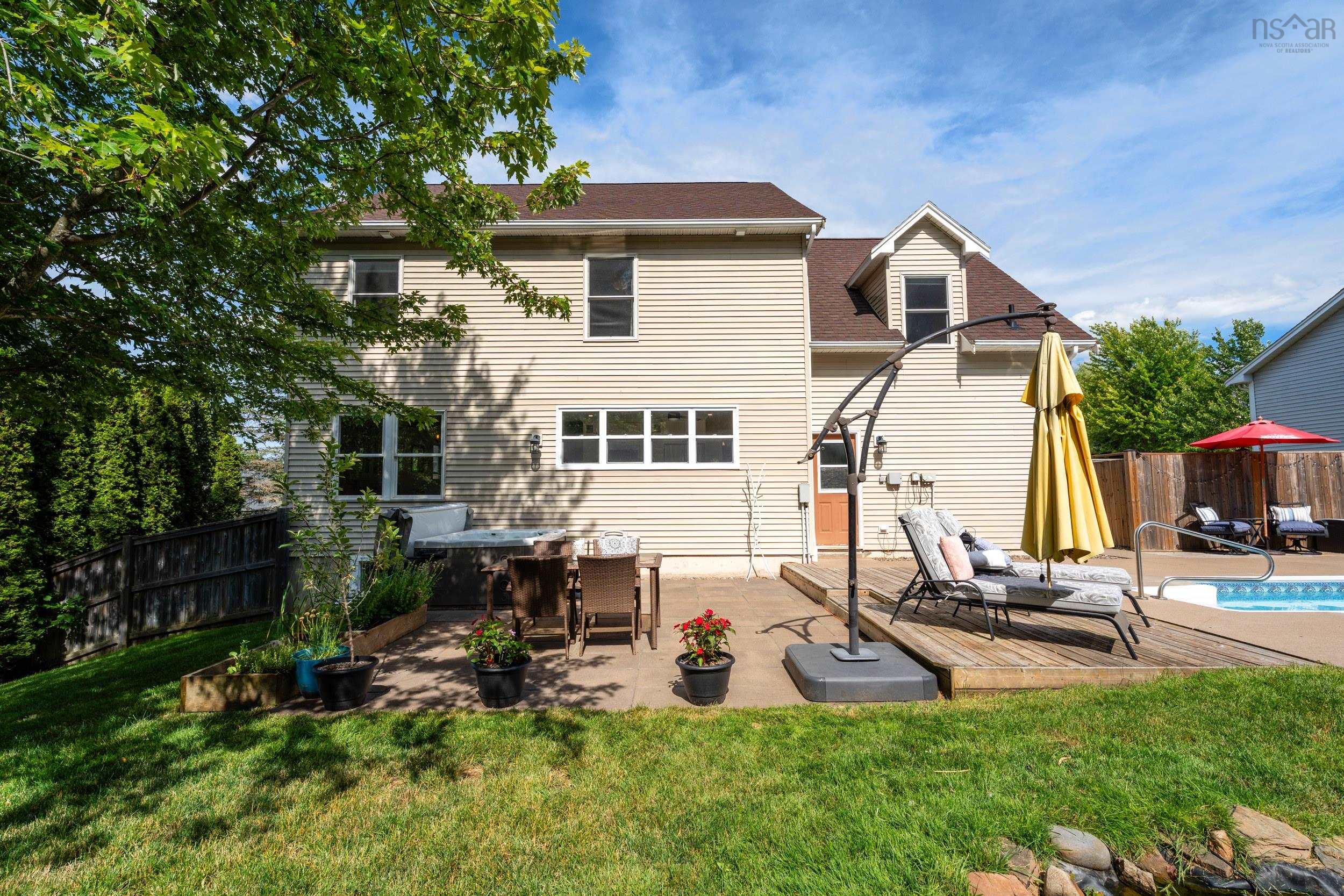 $839,000.00: 27 Stirling Avenue, Wolfville