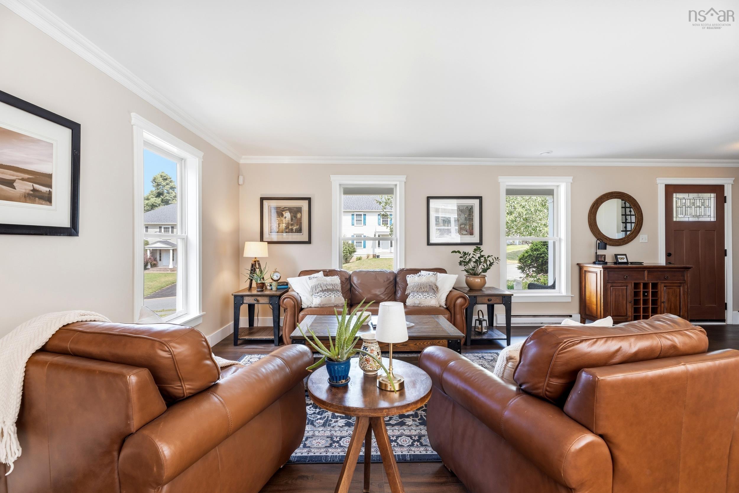 $839,000.00: 27 Stirling Avenue, Wolfville
